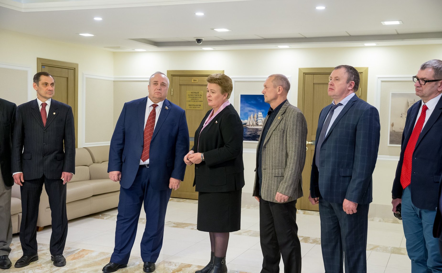 Открытие в Совете Федерации выставки «Смоленская стена», посвященной 80-летию Смоленского отделения Союза художников России