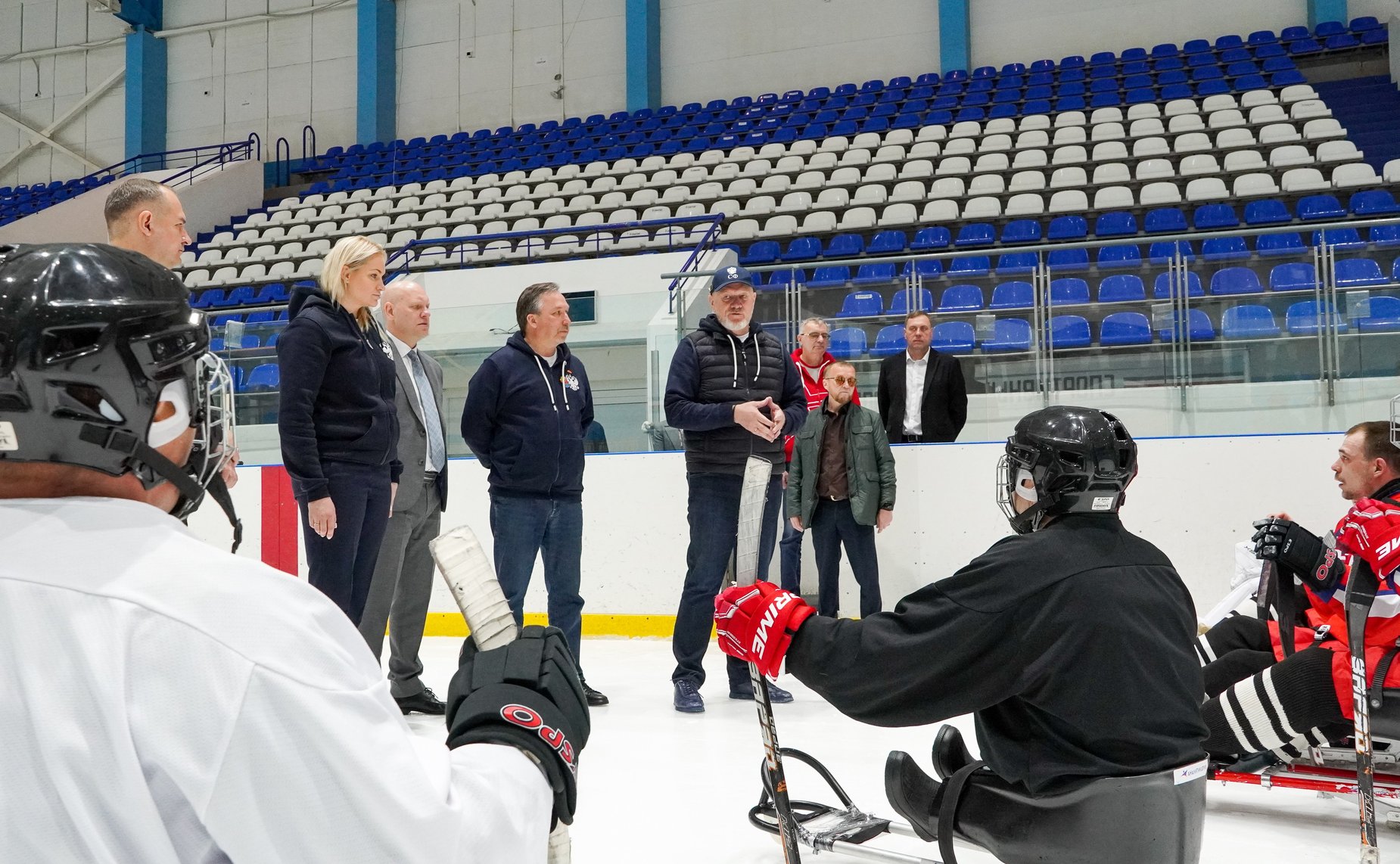 Сенаторы посетили Ледовый дворец Марий Эл