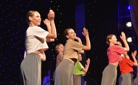 Екатерина Алтабаева вместе с представителями исполнительной и законодательной власти города поздравила педагогов и студентов