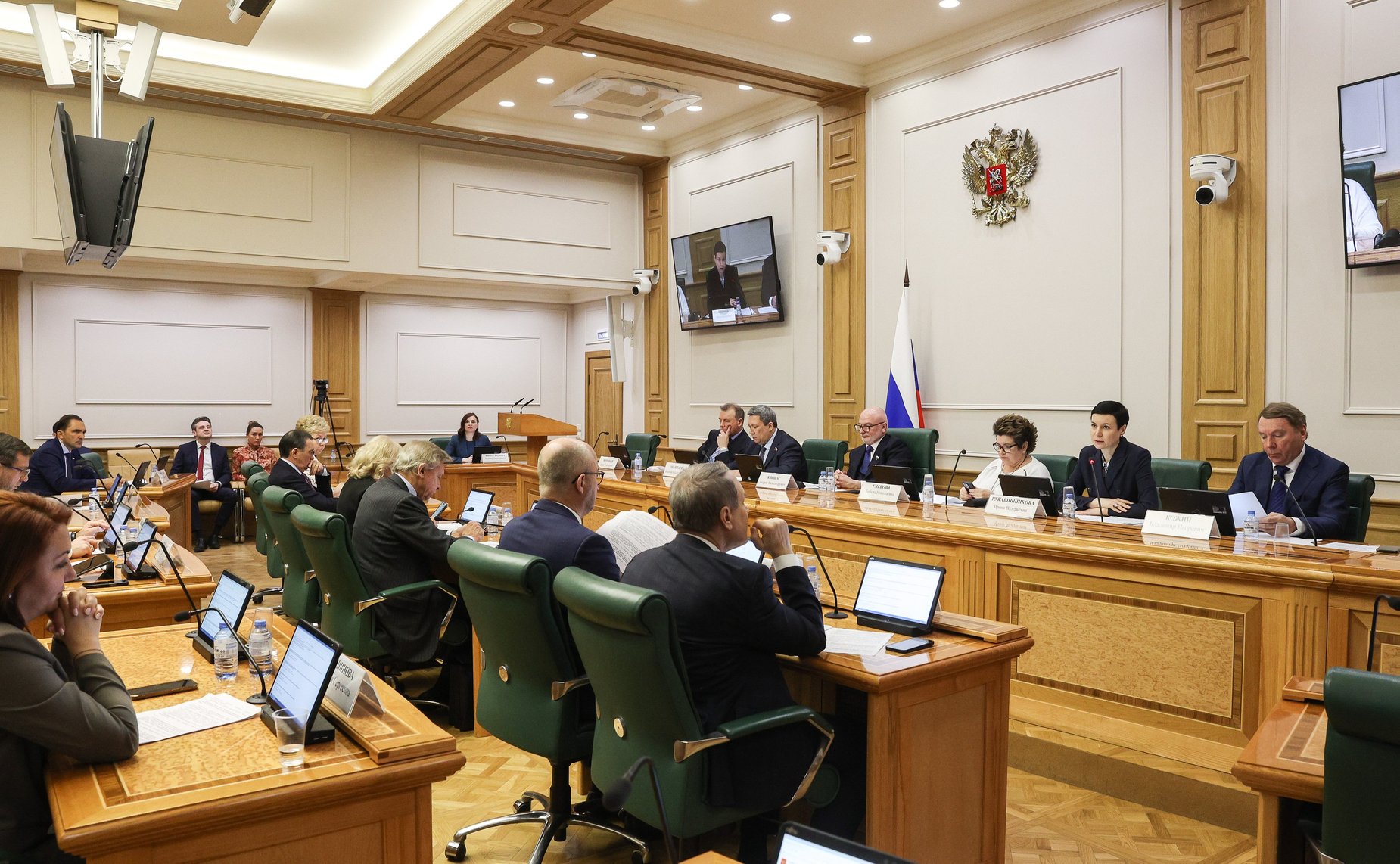 Заседание Комитета Совета Федерации по конституционному законодательству и государственному строительству