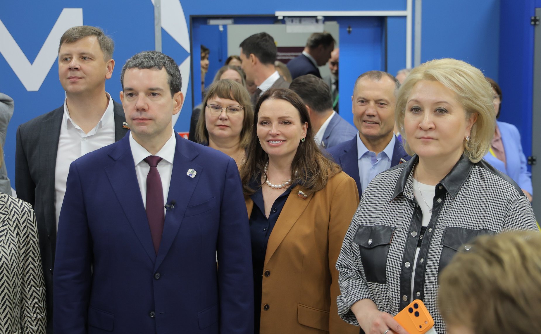 Выездное заседание Комитета Совета Федерации по науке, образованию и культуре «Развитие системы непрерывного образования для обеспечения технологического лидерства региона ( на примере Вологодской области)» Посещение химико-технологического колледжа