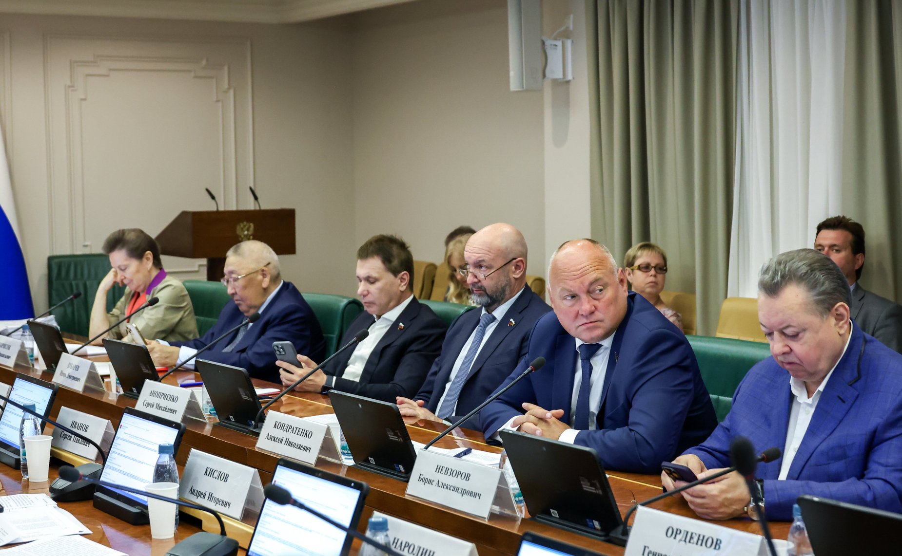 Заседание Комитета Совета Федерации по аграрно-продовольственной политике и природопользованию