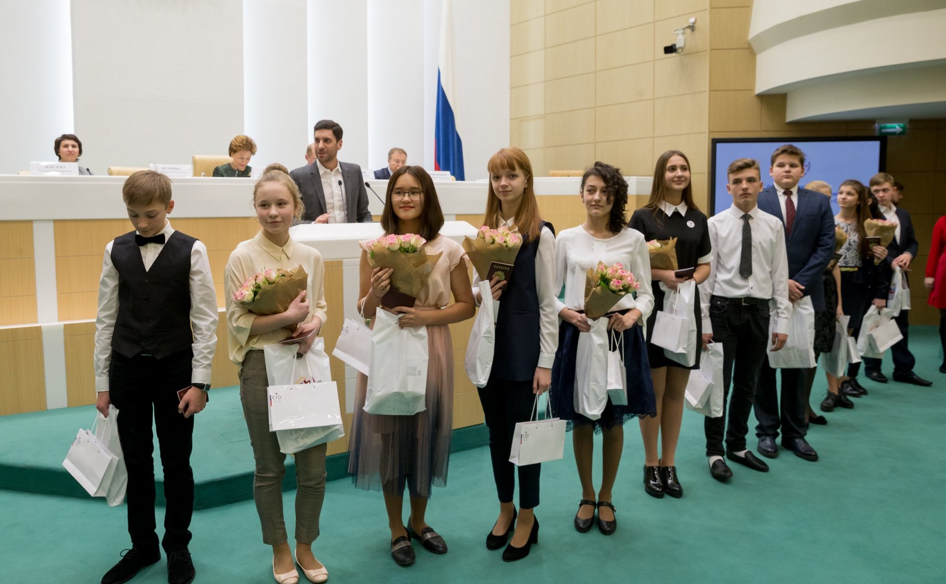 Заседание Палаты молодых законодателей