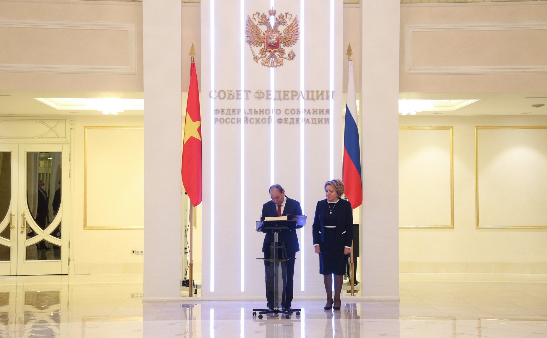 Председатель Совета Федерации Валентина Матвиенко встретилась с Президентом Социалистической Республики Вьетнам Нгуен Суан Фуком