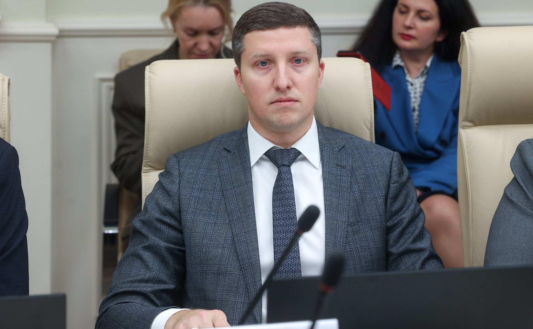 Круглый стол Комитета СФ по социальной политике «Актуальные вопросы совершенствования мер поддержки молодых специалистов, работающих в сфере здравоохранения (в рамках проекта «Всероссийская научная школа «Медицина молодая»)»