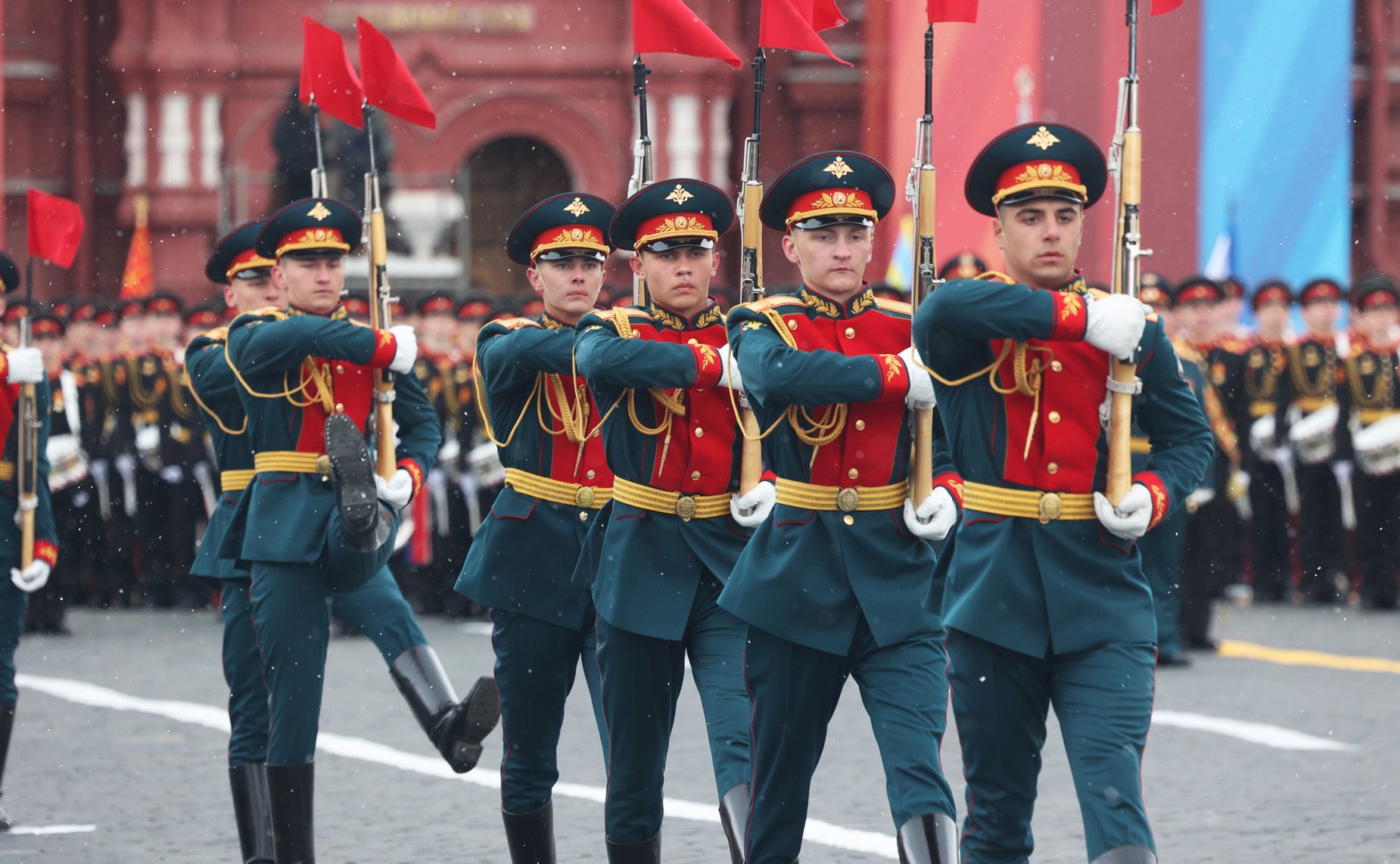 В ознаменование 79-й годовщины Победы в Великой Отечественной войне 1941–1945 годов в Москве состоялся военный парад