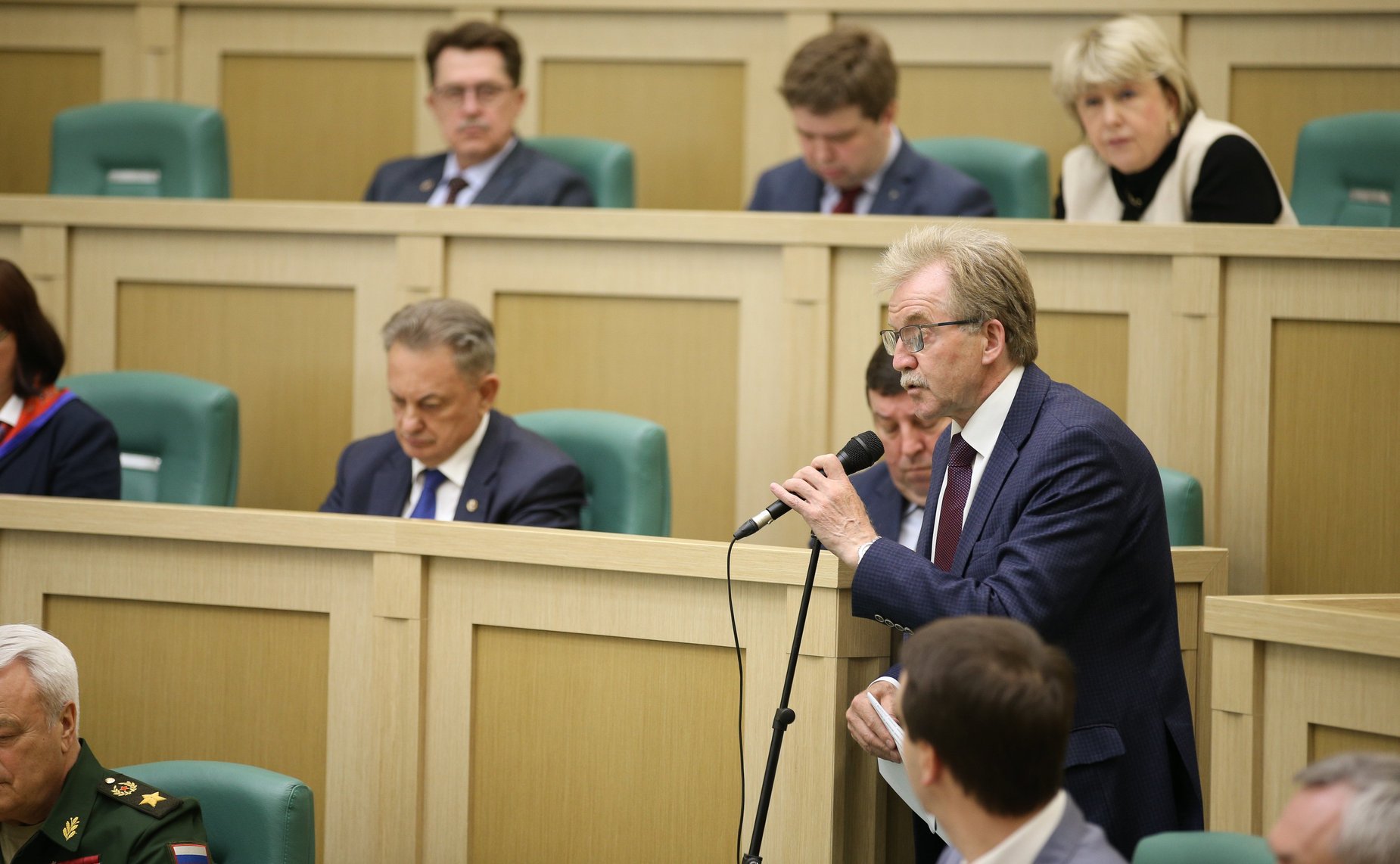 Парламентские слушания на тему «Научный кадровый потенциал страны: состояние, тенденции развития и инструменты роста»