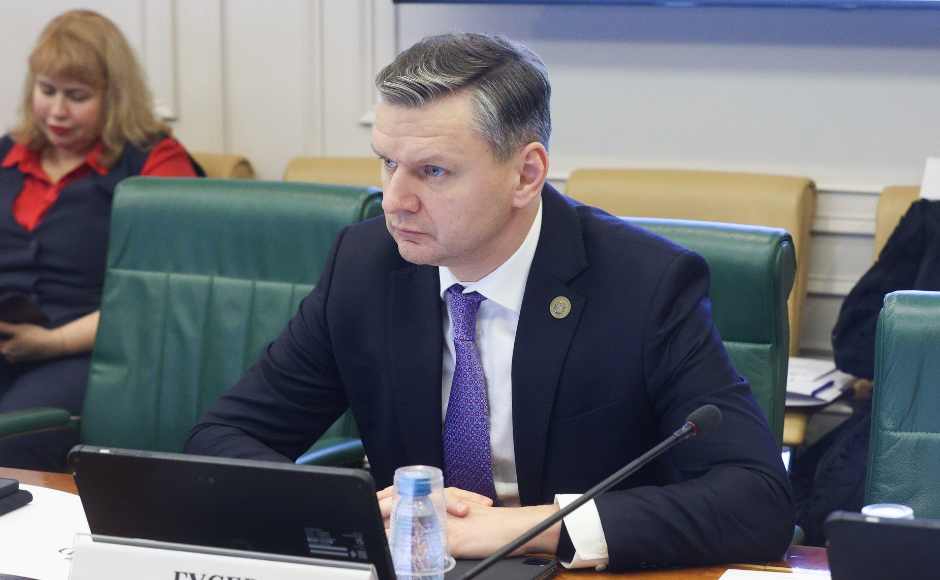 Круглый стол «Становление современной общественно-государственной модели воспитания гражданина и патриота (анализ опыта взаимодействия государственных и религиозных институтов)» (в рамках XIV Рождественских парламентских встреч)