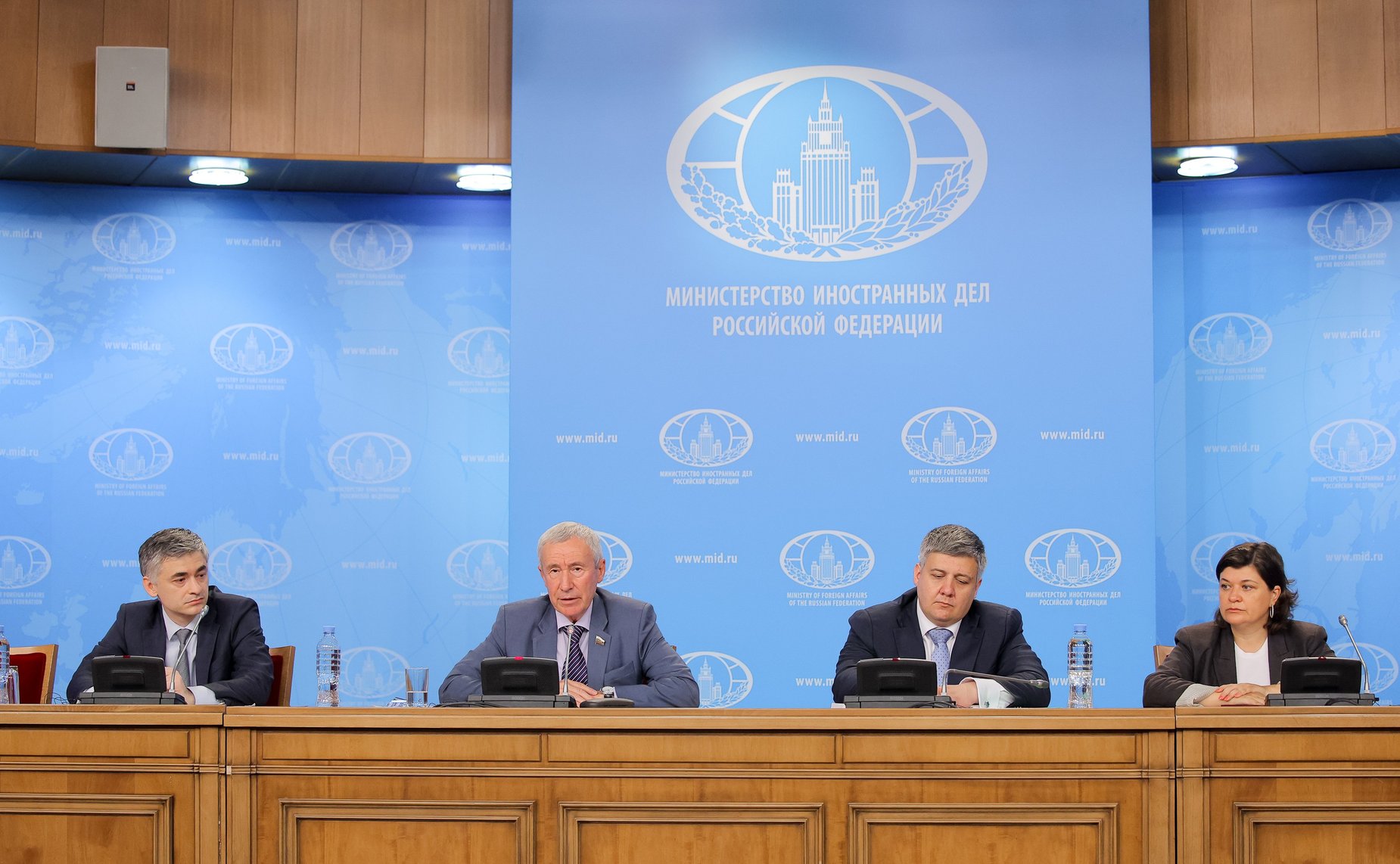 Андрей Климов принял участие во встрече-брифинге с руководителями аккредитованных в Москве дипломатических представительств стран Лиги арабских государств