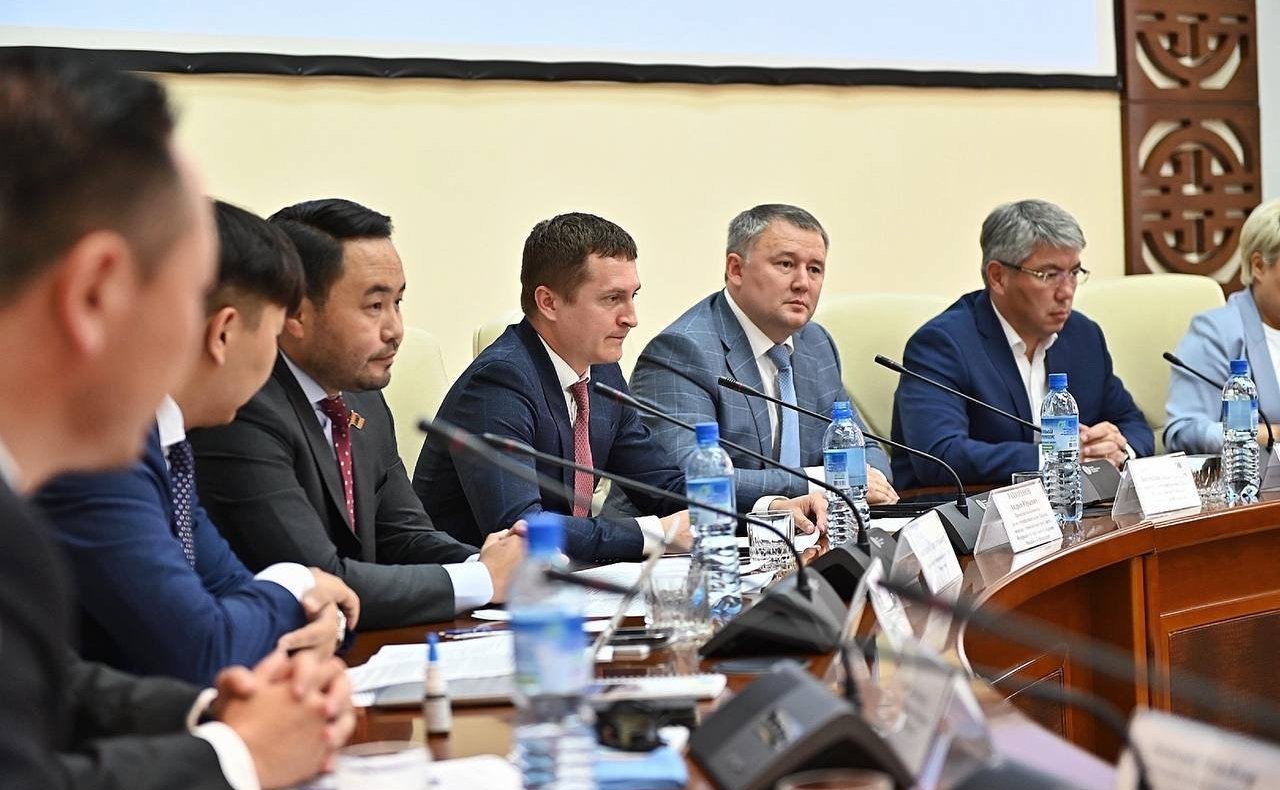 Выездное расширенное заседание Комитета по международным делам Палаты молодых законодателей при СФ