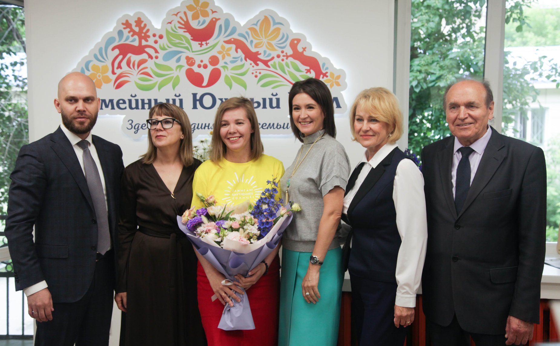 Маргарита Павлова в ходе поездки в регион посетила открывшийся в Челябинске Дом НКО