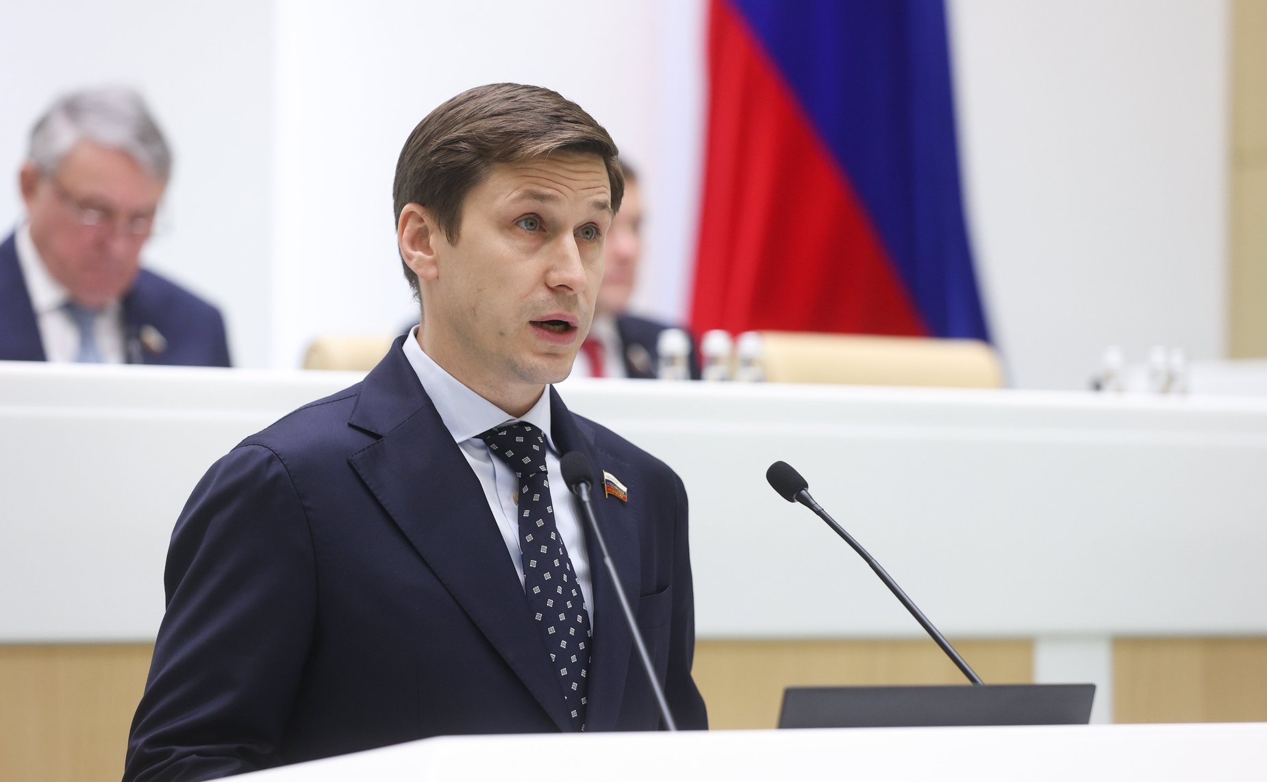 Иван Новиков