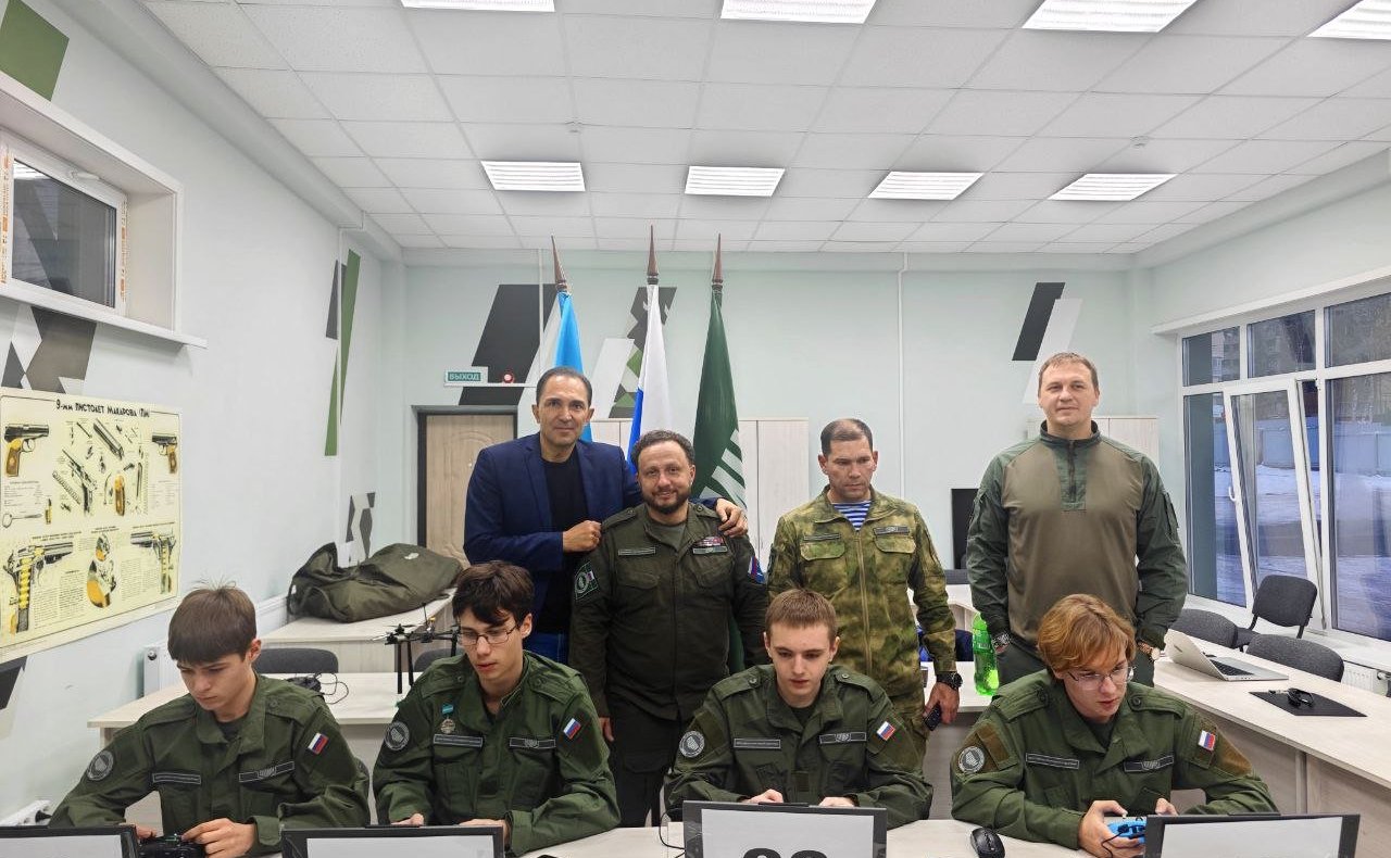 Андрей Хапочкин посетил региональный этап Всероссийских военно-спортивных соревнований «Герой Отечества»