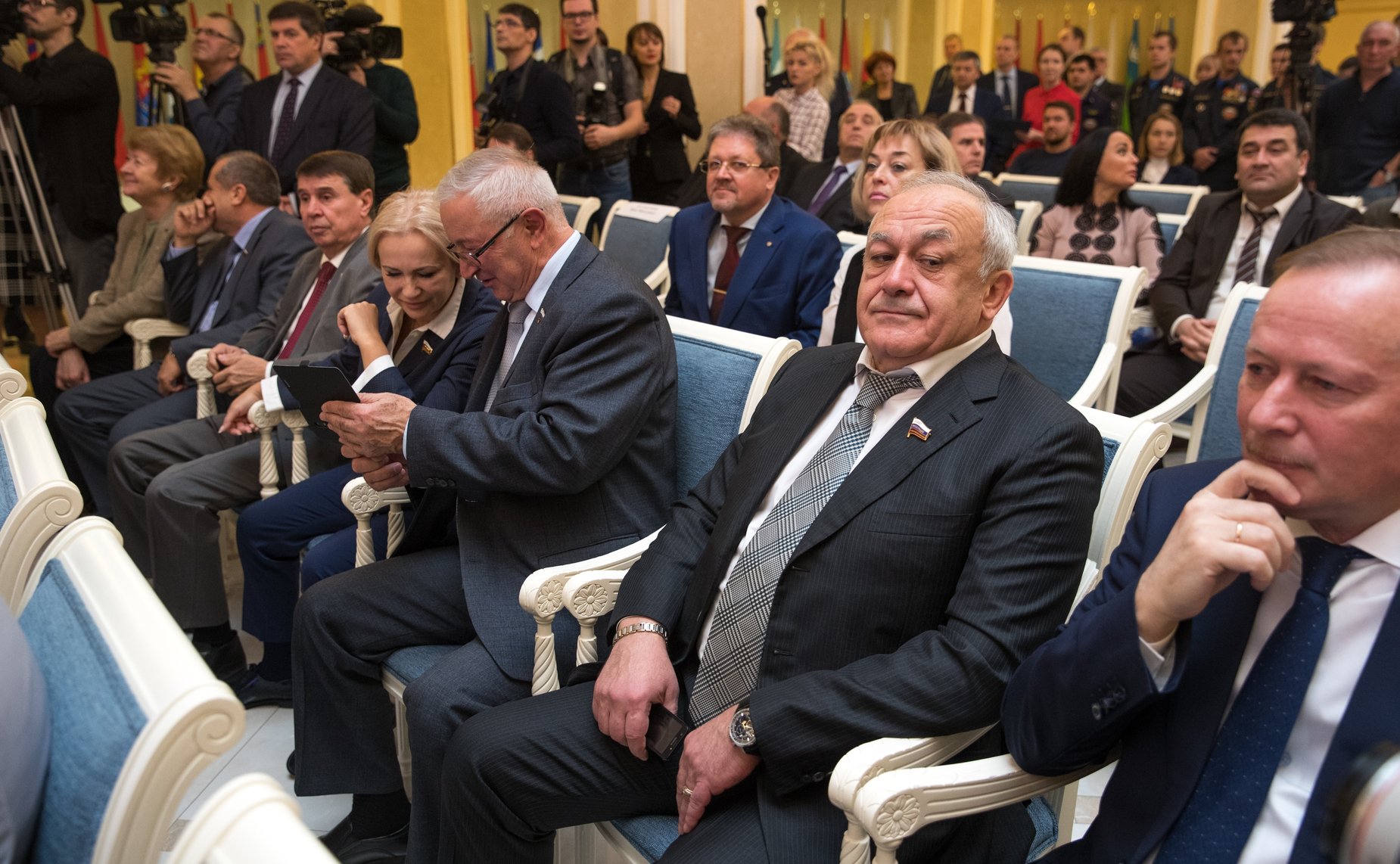 Торжественная церемония награждения и чествования детей и подростков, проявивших личное мужество в экстремальных ситуациях