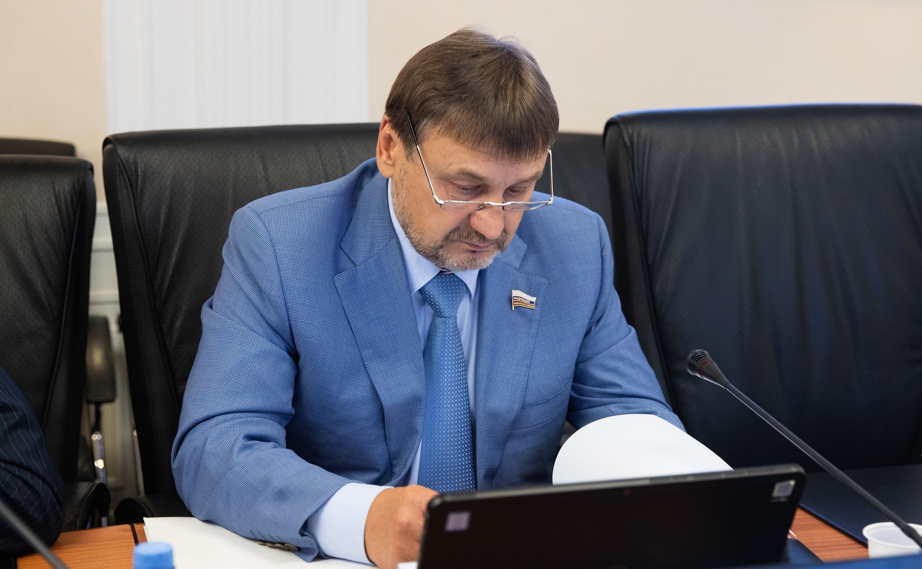 Владимир Лебедев