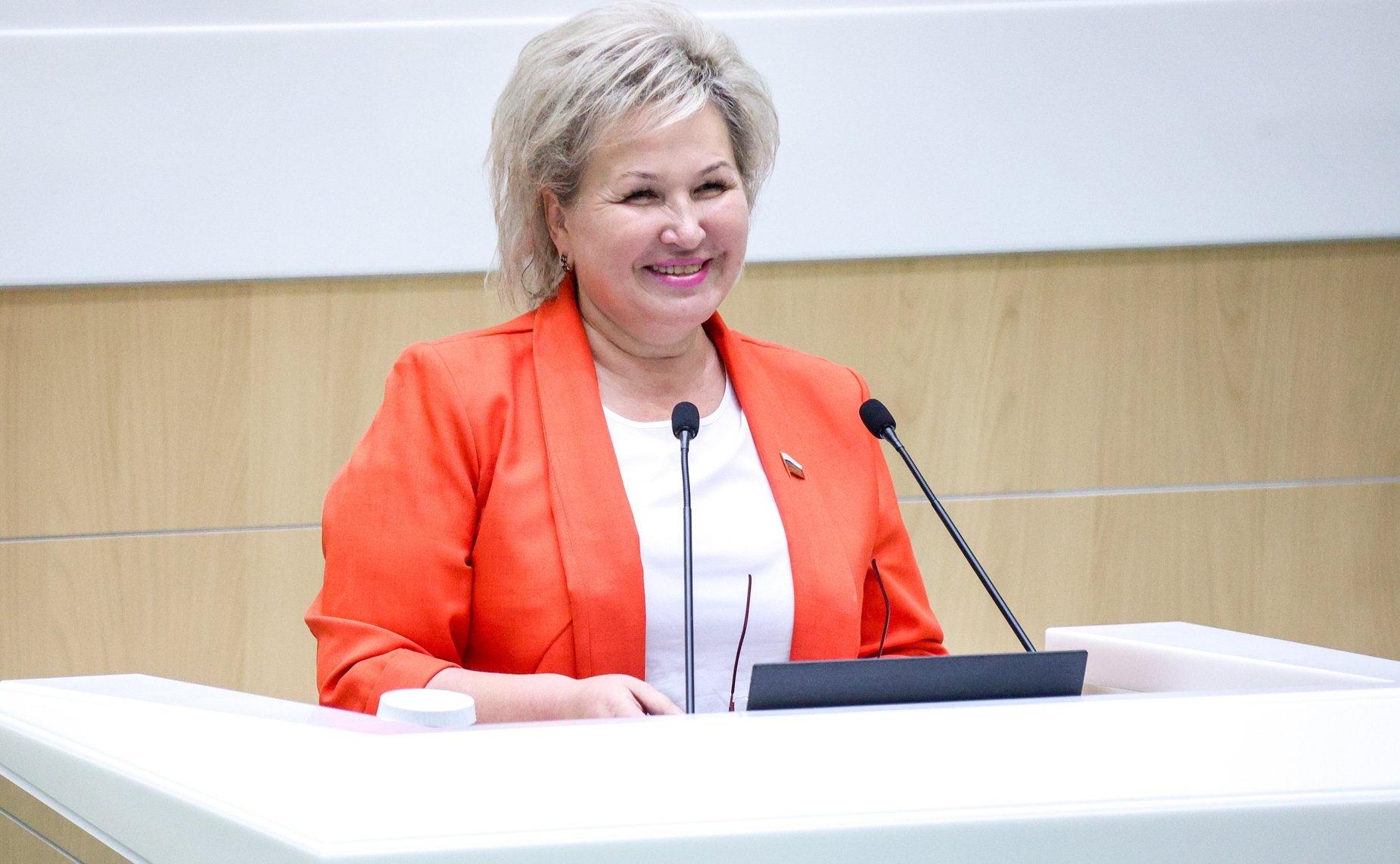 Елена Писарева