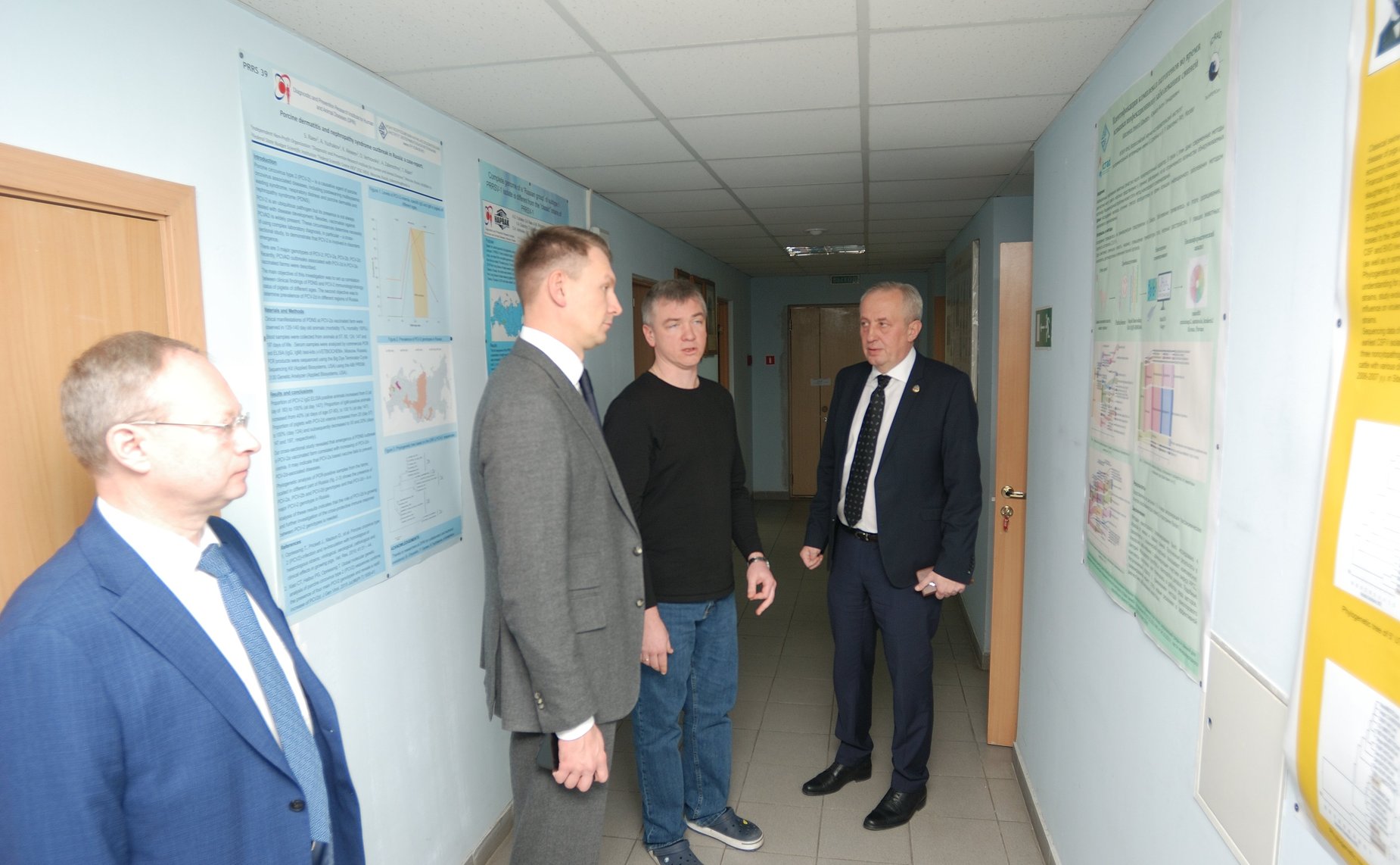 Председатель Комитета СФ по аграрно-продовольственной политике и природопользованию Александр Двойных посетил Федеральный научный центр — Всероссийский НИИ экспериментальной ветеринарии имени К.И. Скрябина и Я.Р. Коваленко РАН