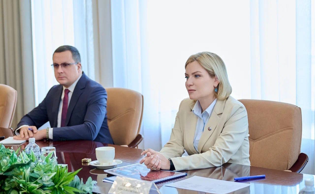 Во время рабочей поездки Андрея Серёжникова Хабаровский край посетил министр юстиции Константина Чуйченко и министр культуры Ольга Любимова