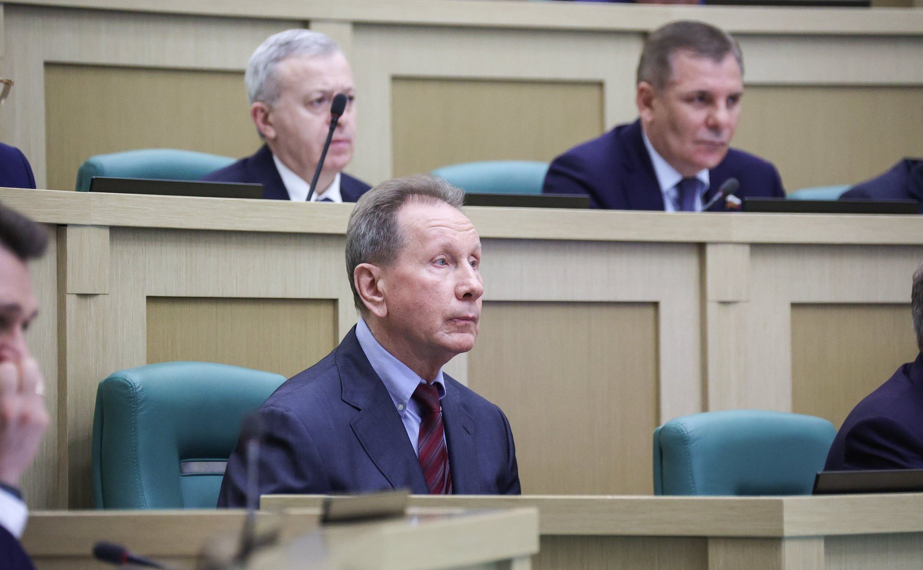 Виктор Золотов