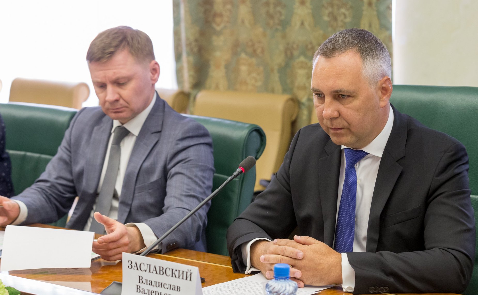 С. Абрамов и В. Заславский