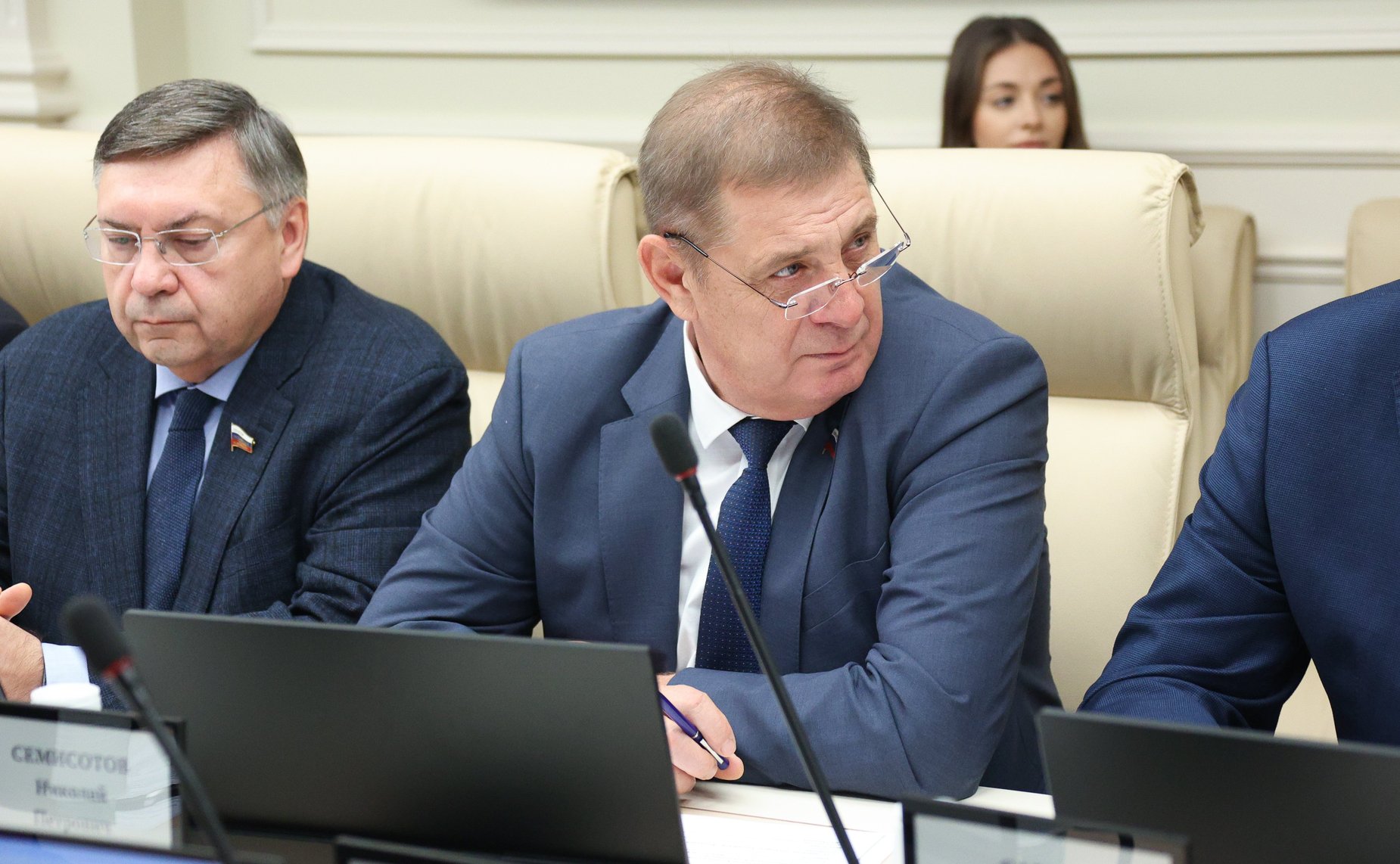 Николай Семисотов