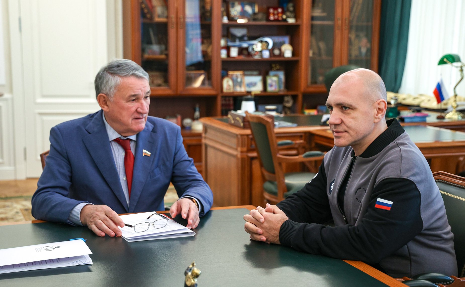 Заместитель Председателя Совета Федерации Юрий Воробьев провел встречу с и.о ректора Вологодского государственного университета