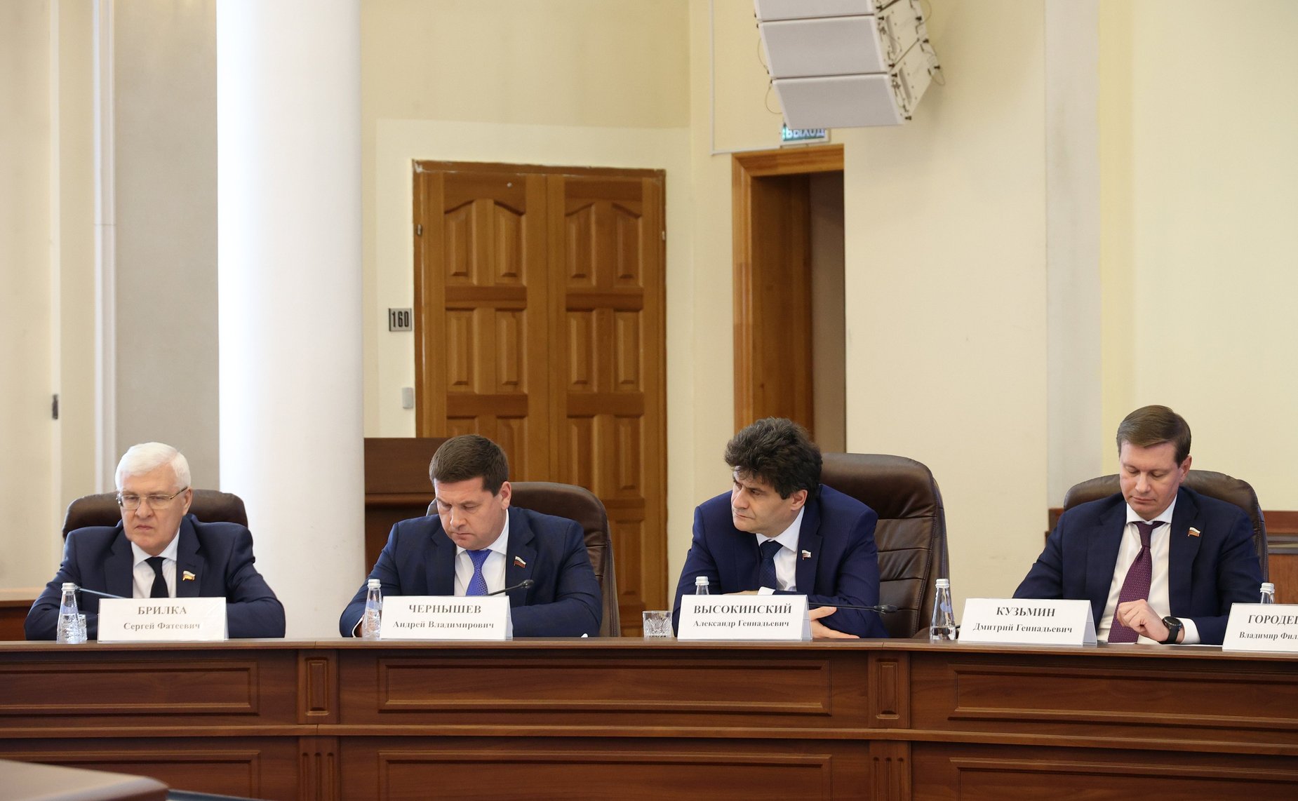 Сенаторы провели выездное совещание, посвященное реализации Постановления СФ о господдержке социально-экономического развития Иркутской области