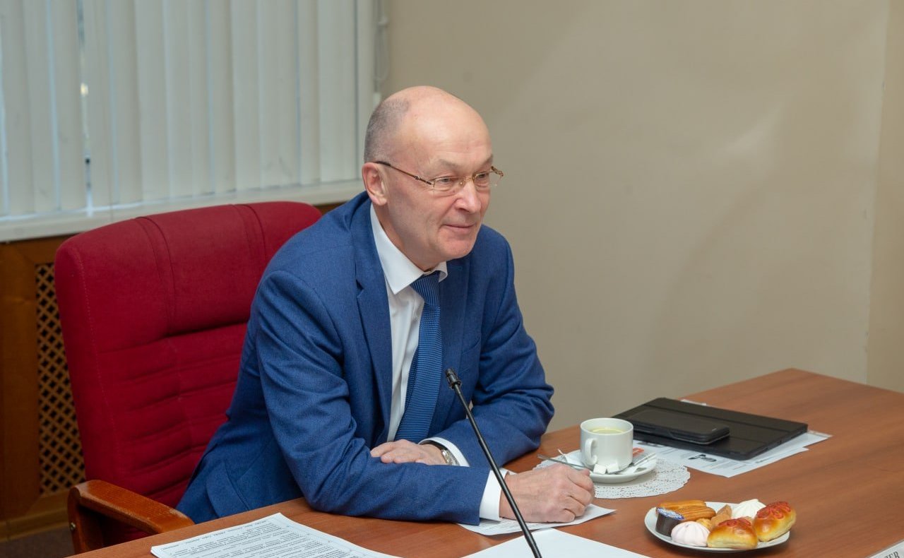 Владимир Киселев