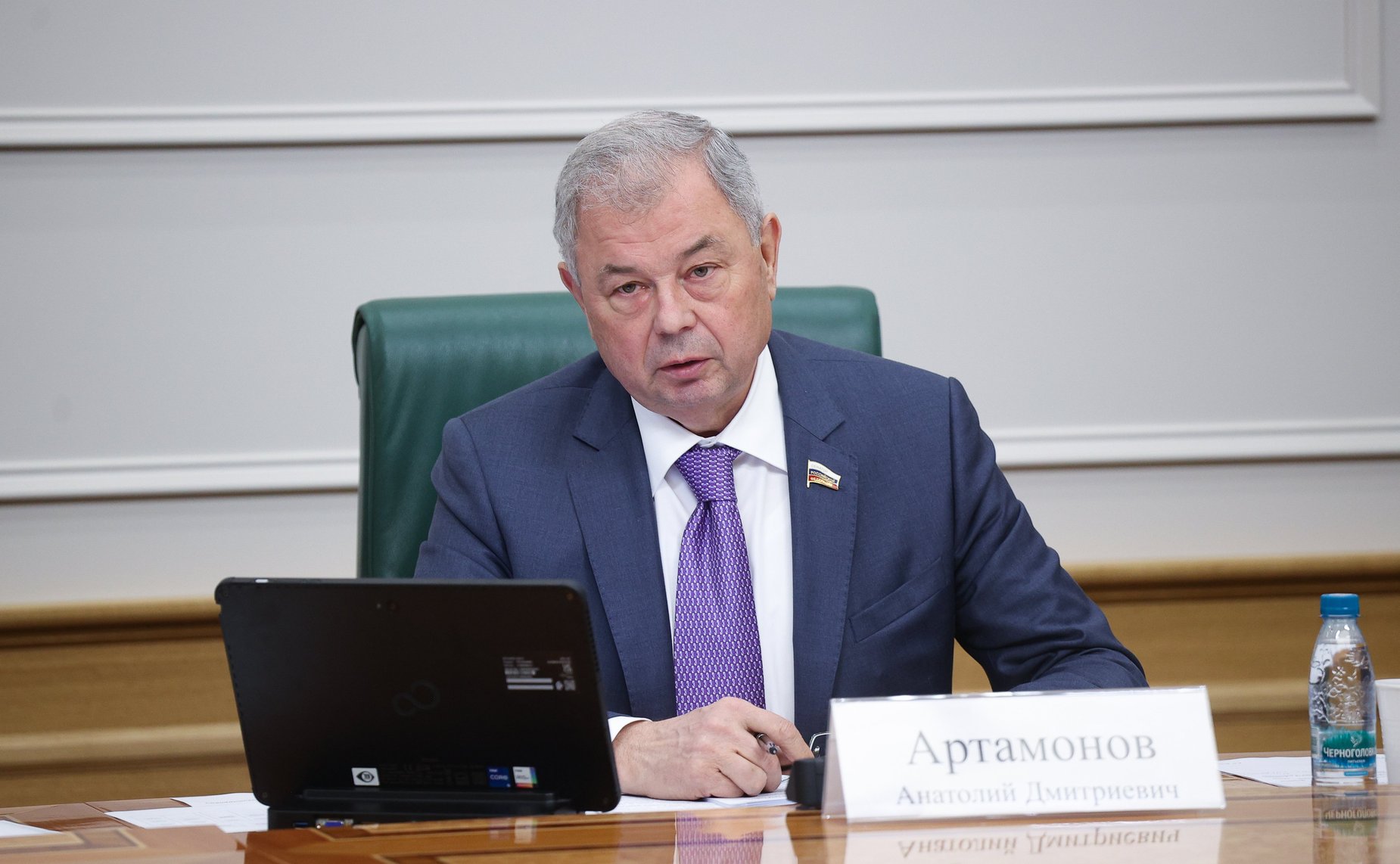 Анатолий Артамонов