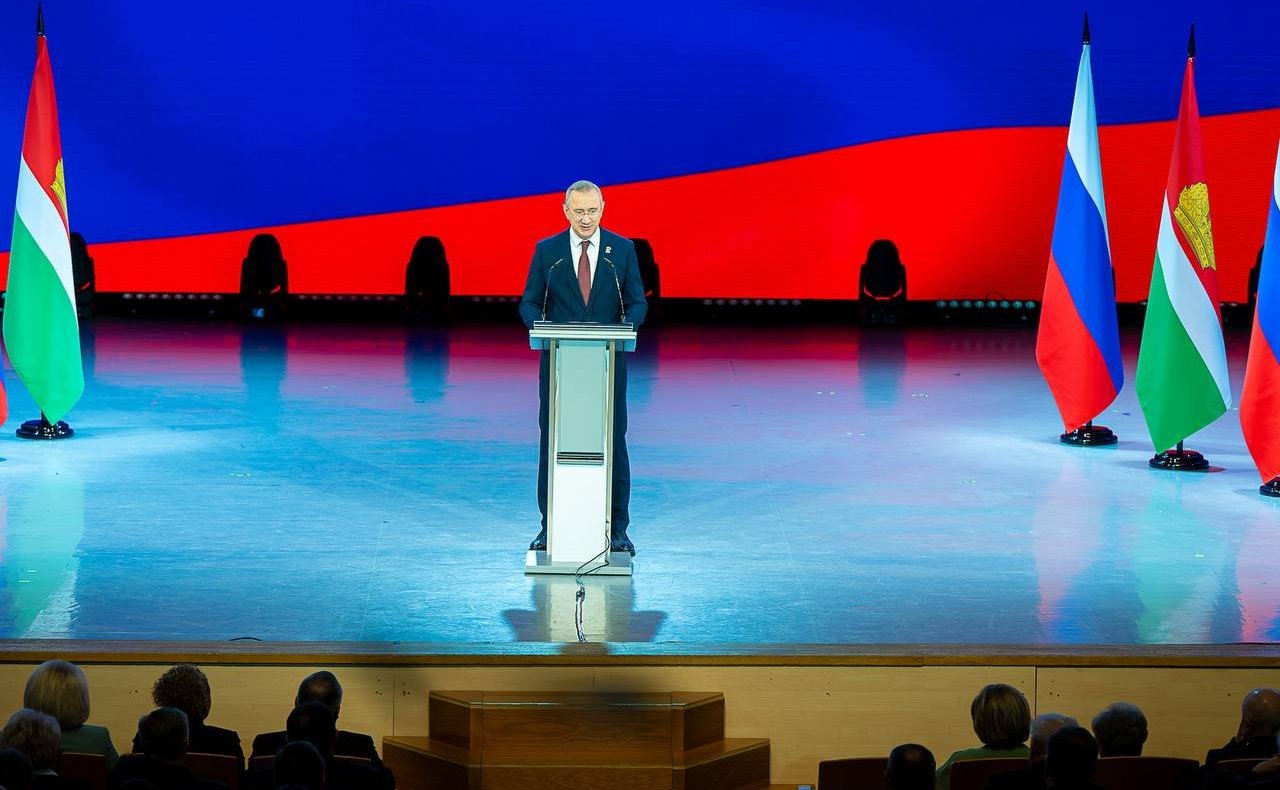 Анатолий Артамонов с рабочей поездкой посетил Калугу и город Обнинск