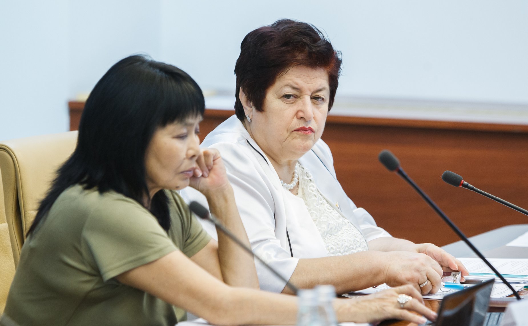 Заседание комитета по социальной политике-9 Мунзук и Козлова