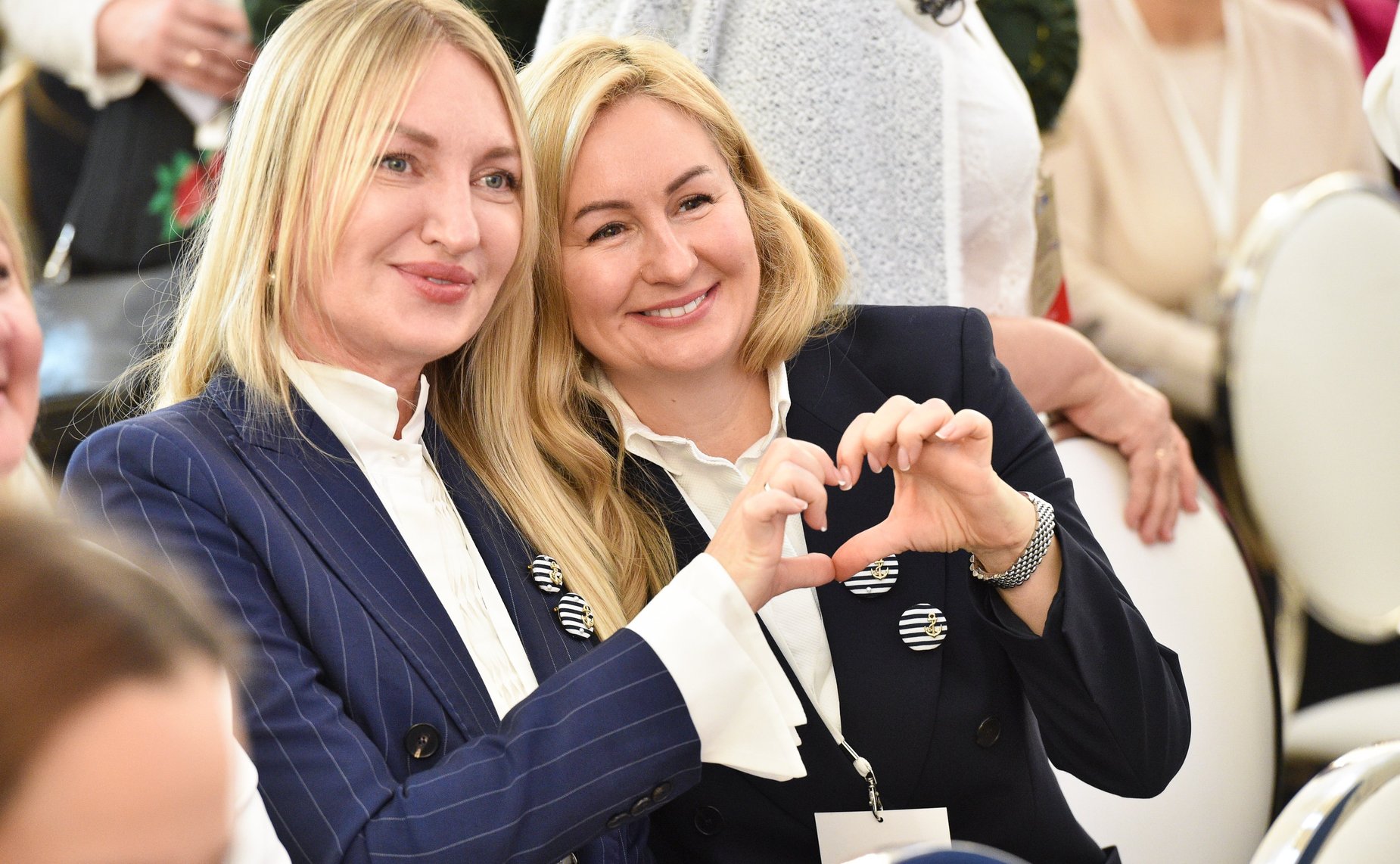 Пленарное заседание международного форума «Женщины за сохранение традиций»