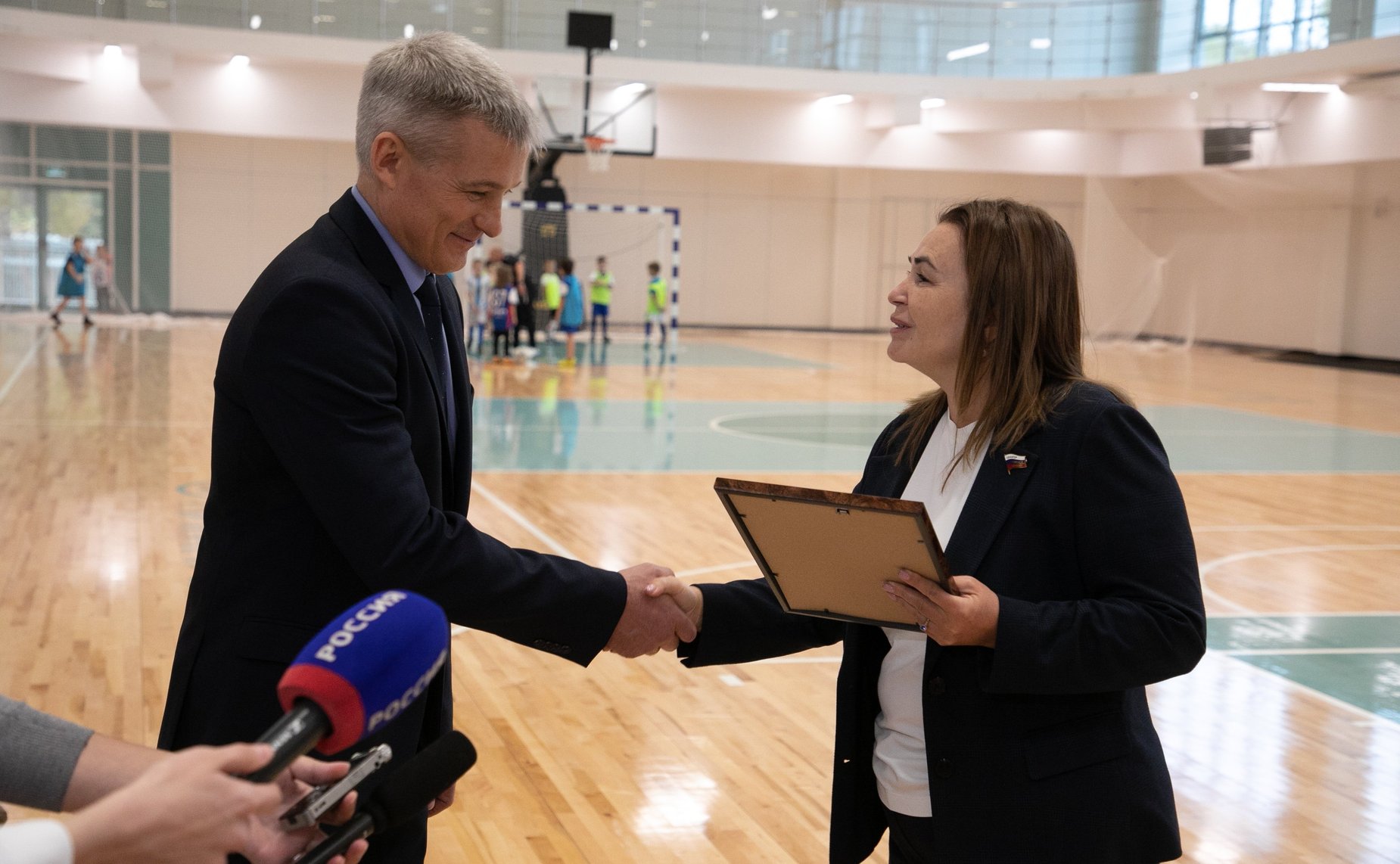 Сенаторы посетили Центр физкультурной и спортивной работы «Олимпия» Тюменского муниципального района