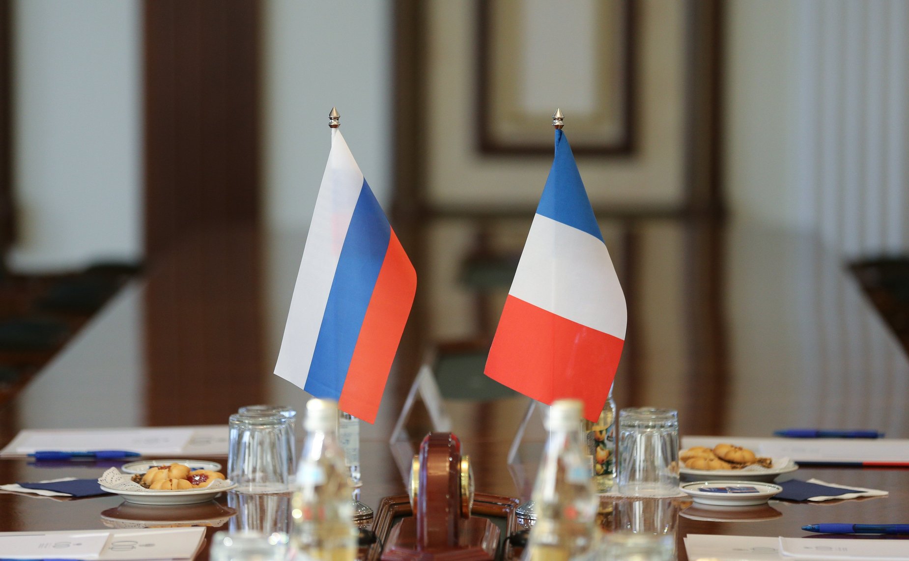 Встреча председателя Комитета СФ по международным делам Григория Карасина с членом Сената Французской Республики, заместителем руководителя делегации Франции в ПА ОБСЕ Жан–Ивом Леконтом