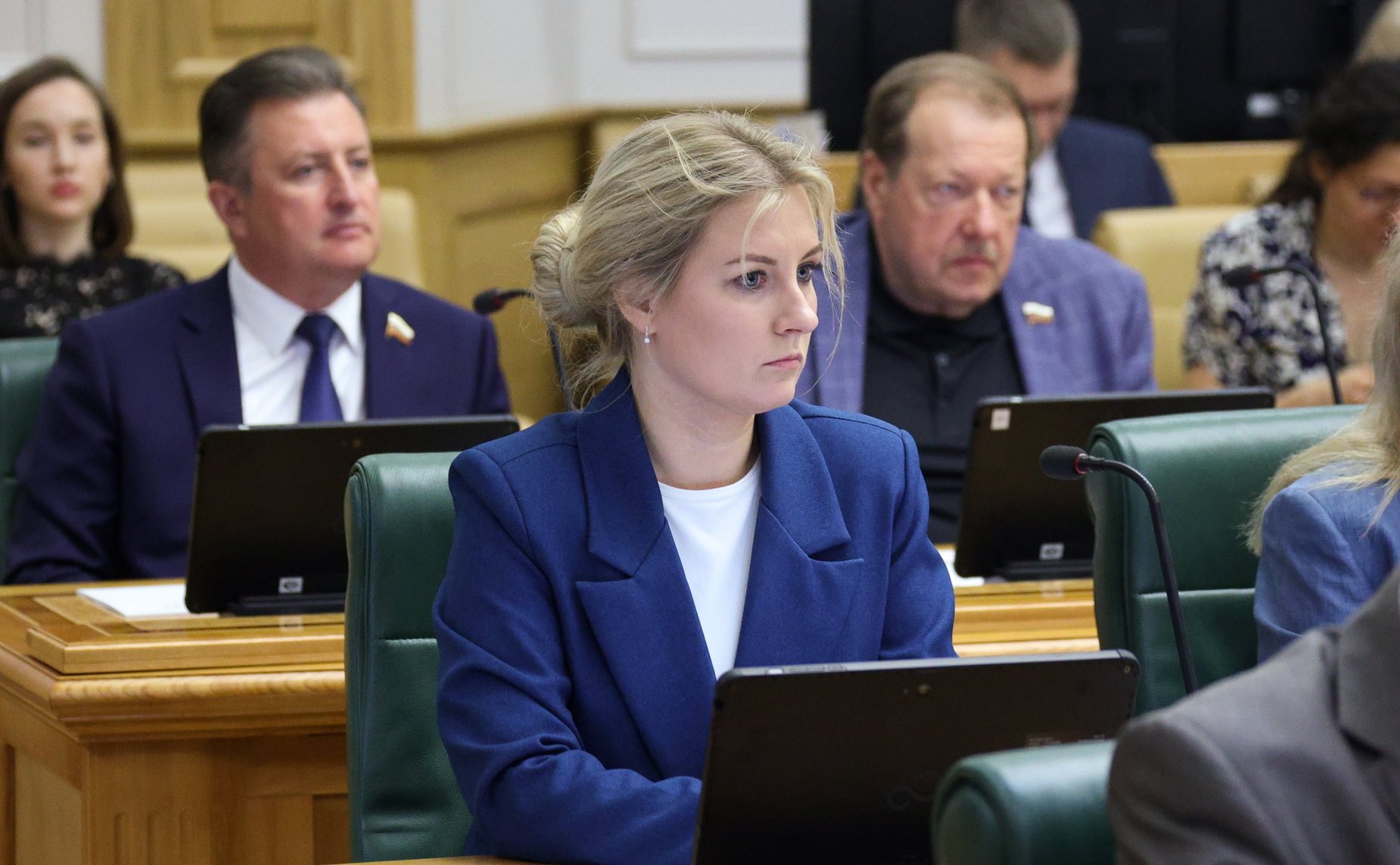 Расширенное заседание Комитета Совета Федерации по социальной политике с участием Министра труда и социальной защиты Российской Федерации Антона Котякова