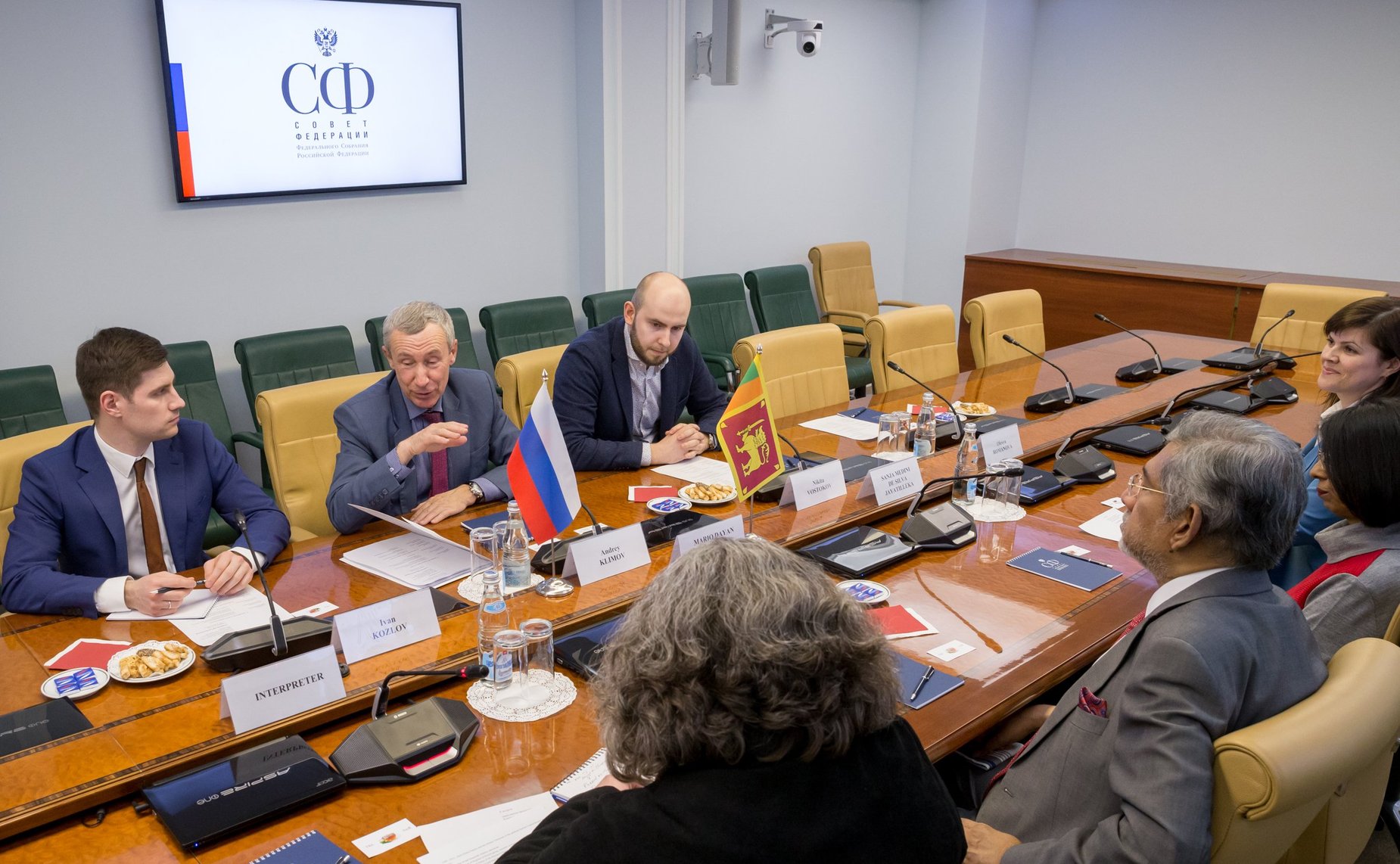 Встреча Андрея Климова с Чрезвычайным и Полномочным Послом Республики Шри-Ланка в РФ Даяном Джаятиллекой