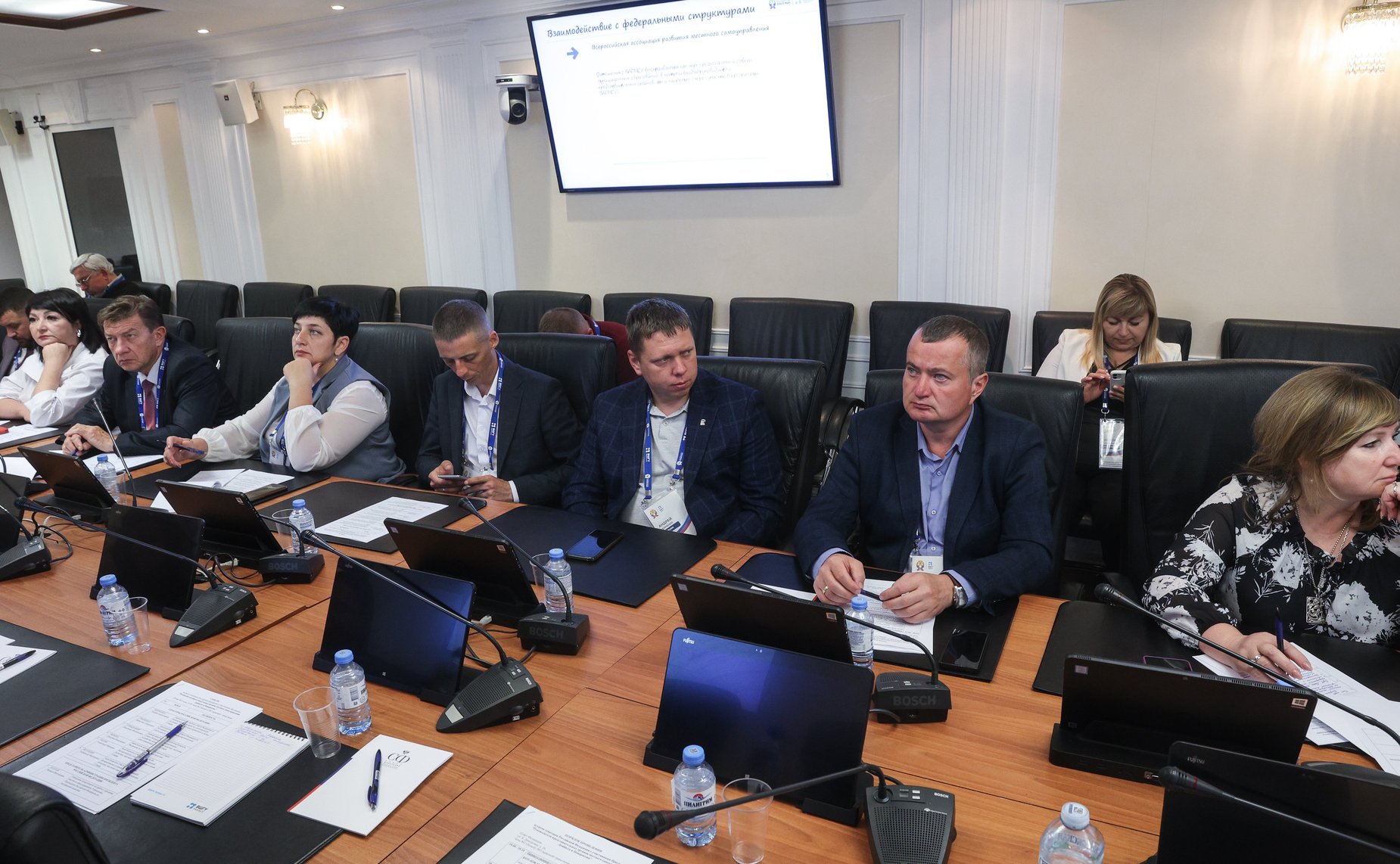 Встреча сенаторов Российской Федерации с участниками Программы «Руководители представительных органов местного самоуправления Донбасса и Новороссии»