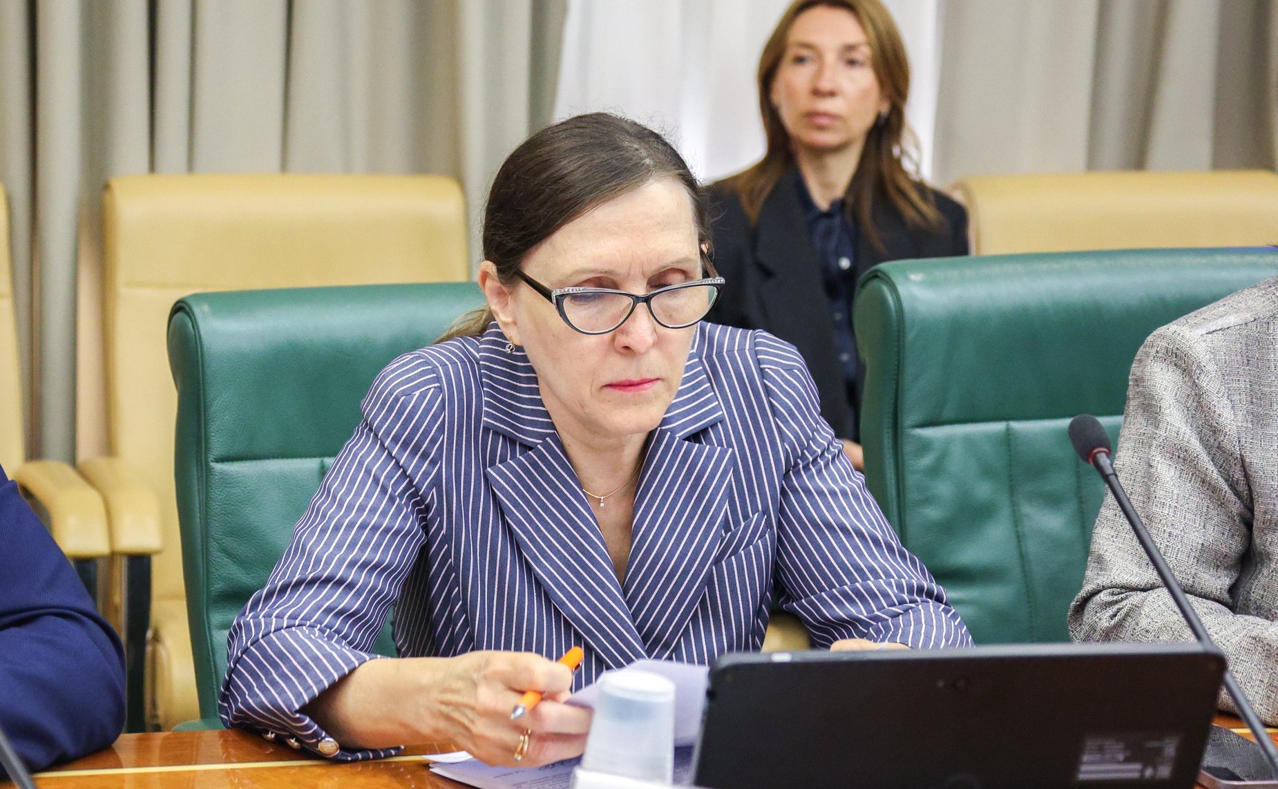 Круглый стол Комитета СФ по конституционному законодательству и государственного строительства «Ответственность за воспрепятствование профессиональной деятельности адвоката как гарантия реализации принципа состязательности и равноправия сторон»