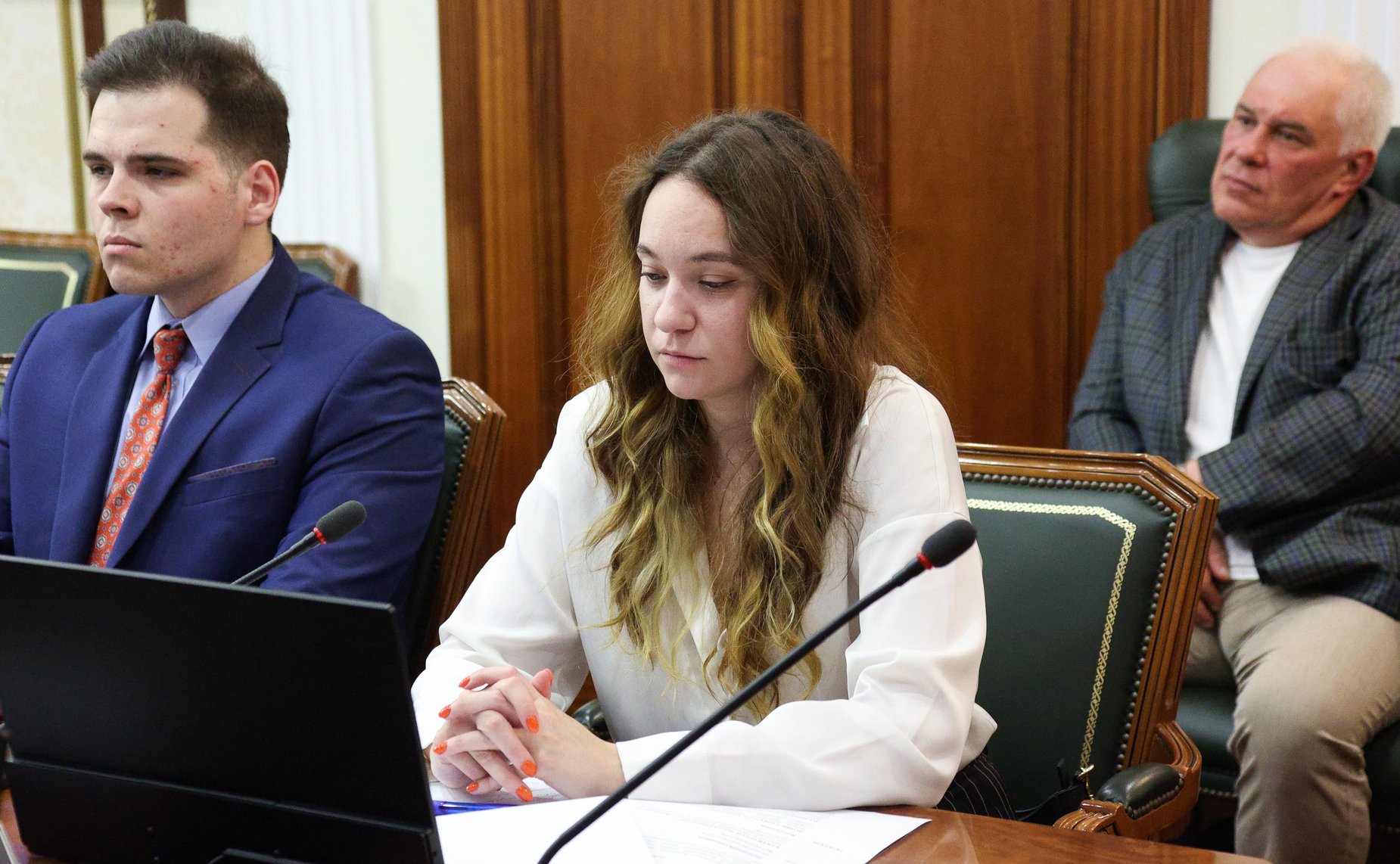 Круглый стол Комитета СФ по конституционному законодательству и государственному строительству «Исполнение судебных решений: выбор правовой модели исполнительного производства, оптимальной для взыскателей и должников»