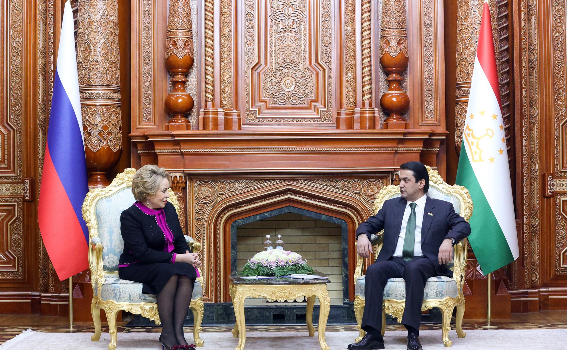 Встреча Председателя Совета Федерации Валентины Матвиенко с Председателем Маджлиси милли Маджлиси Оли Республики Таджикистан Рустами Эмомали