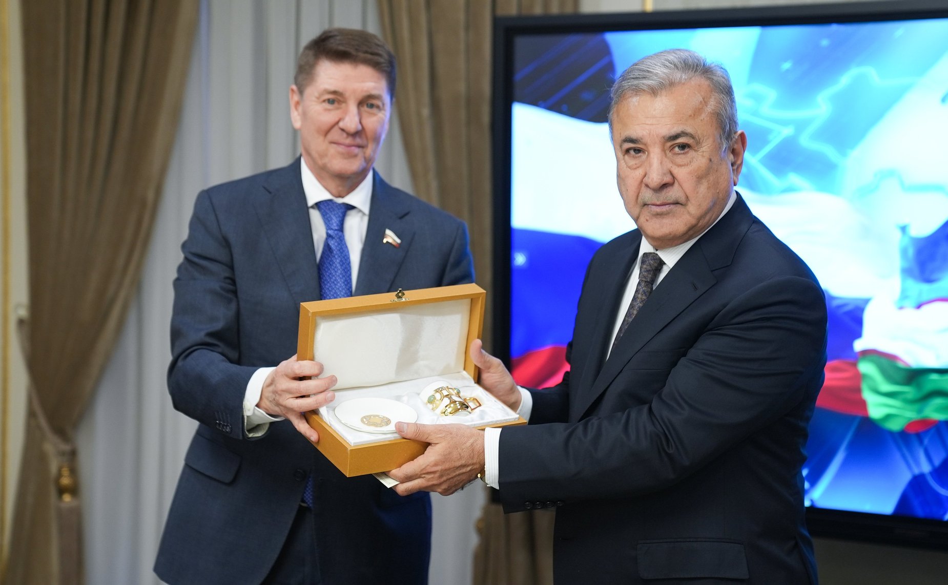 Состоялась беседа Андрея Шевченко с первым заместителем Председателя Сената Олий Мажлиса Республики Узбекистан Садыком Сафаевым