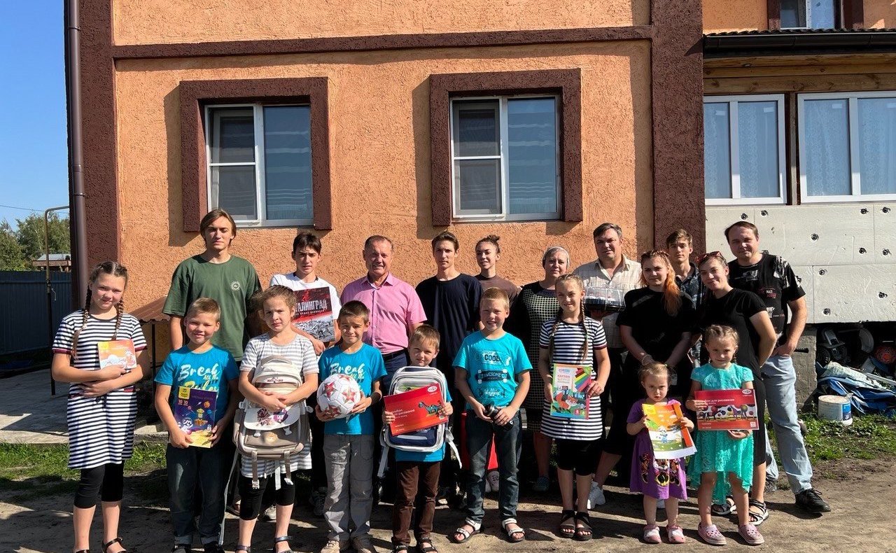 Игорь Мурог принял участие в традиционной благотворительной акции «Собери ребенка в школу»