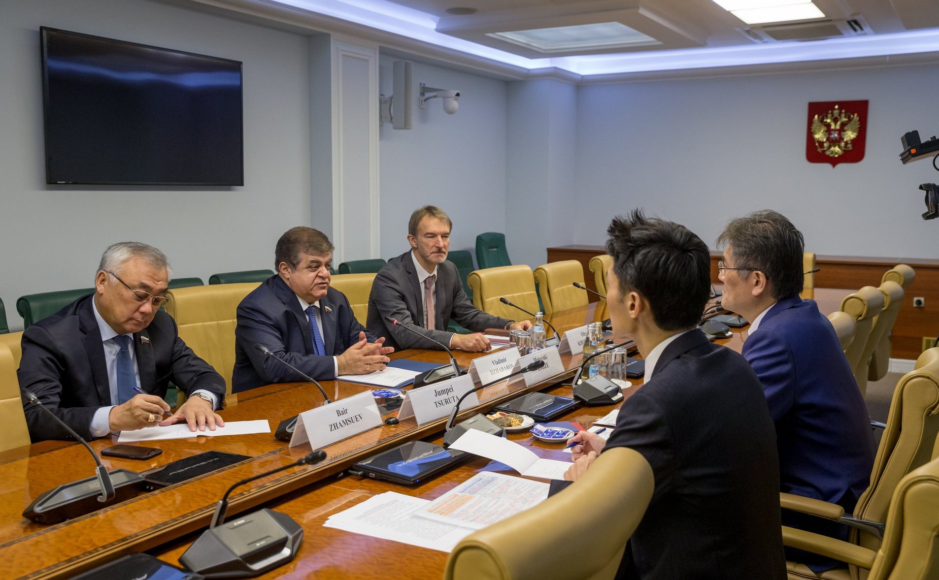 Встреча Владимира Джабарова с полномочным Министром Посольства Японии в России Исидзэ Мотоюки