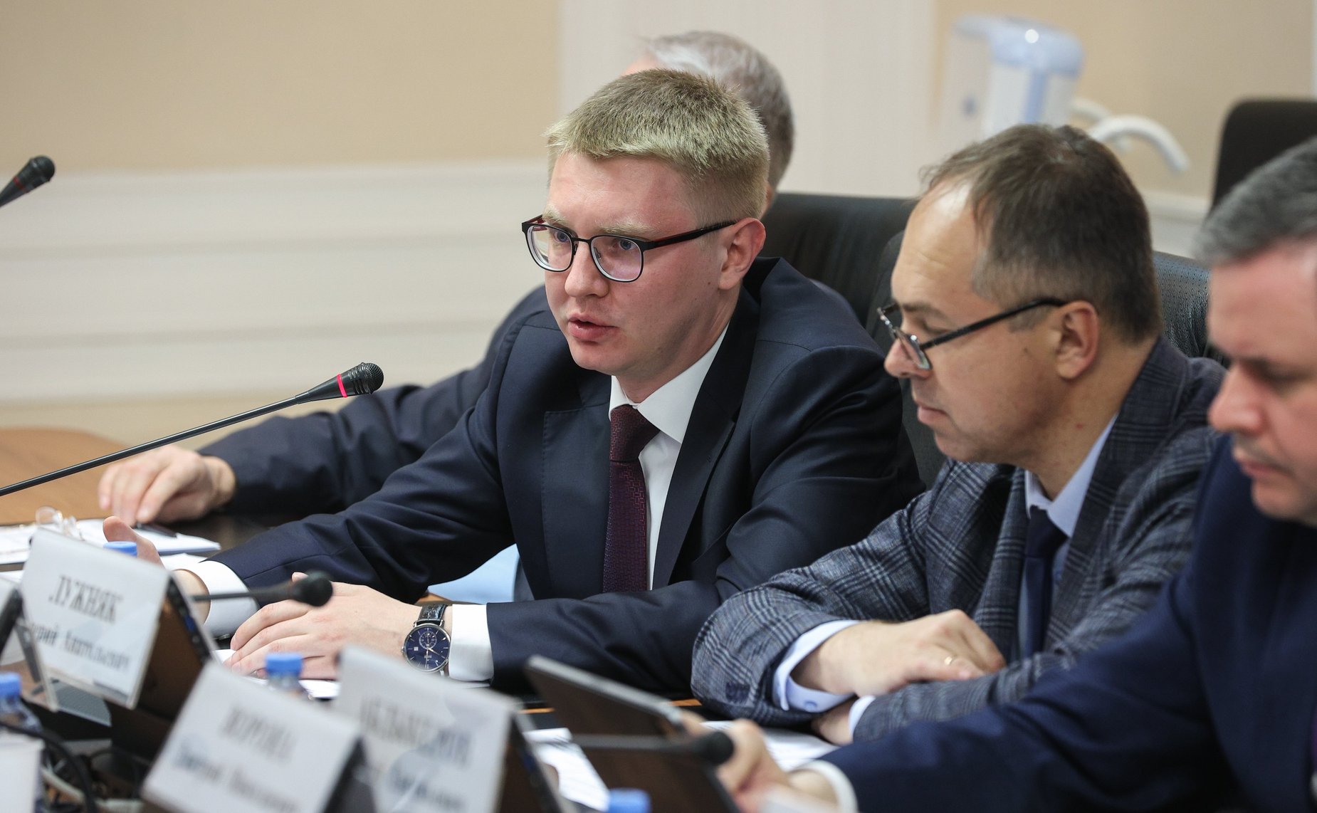 Совещание Комитета Совета Федерации по экономической политике на тему «Восстановление экономического потенциала, в том числе портовой инфраструктуры, Азовского моря как внутреннего моря РФ»