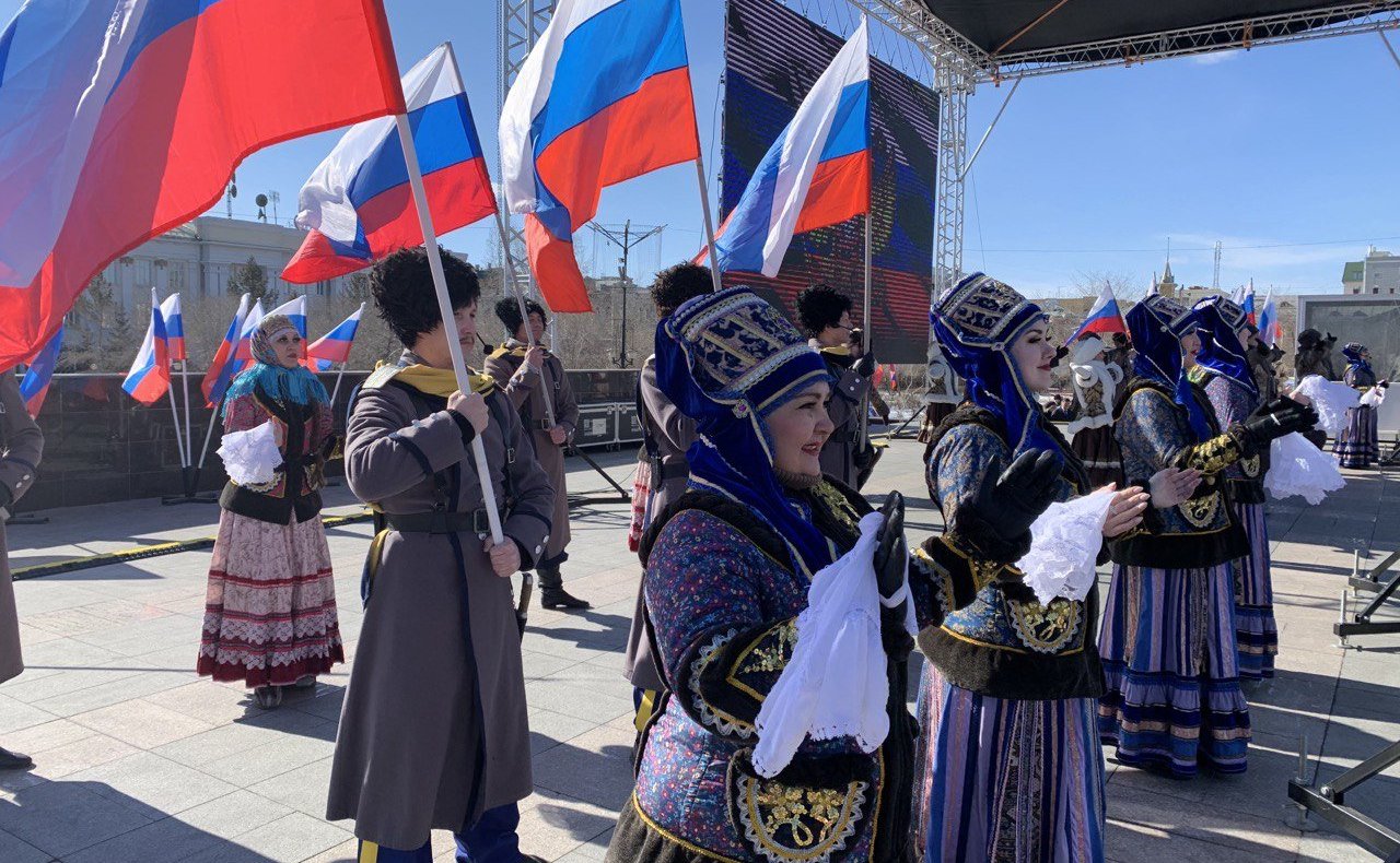 Сергей Михайлов поздравил жителей и гостей Забайкалья с годовщиной воссоединения Крыма с Россией