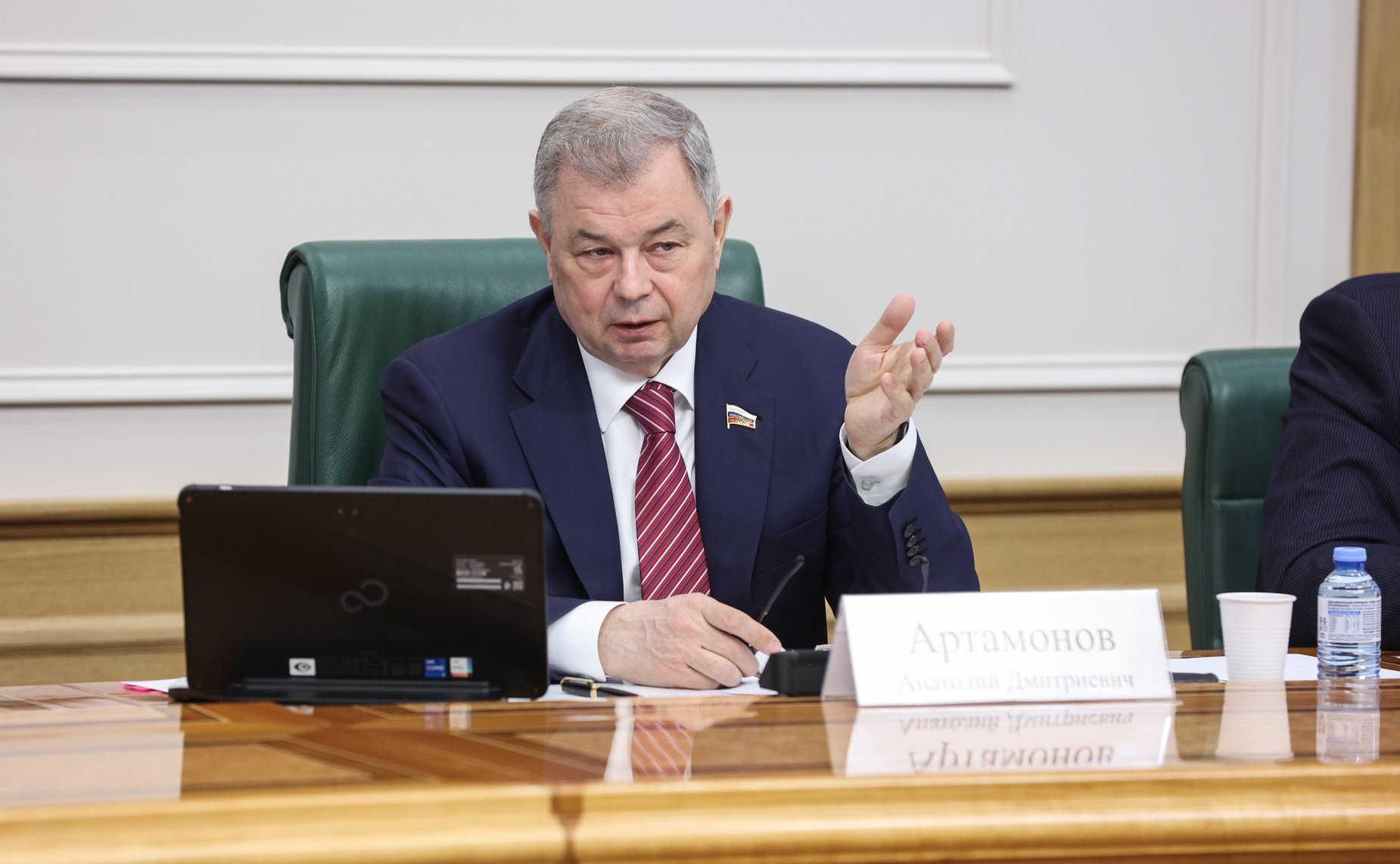 Анатолий Артамонов