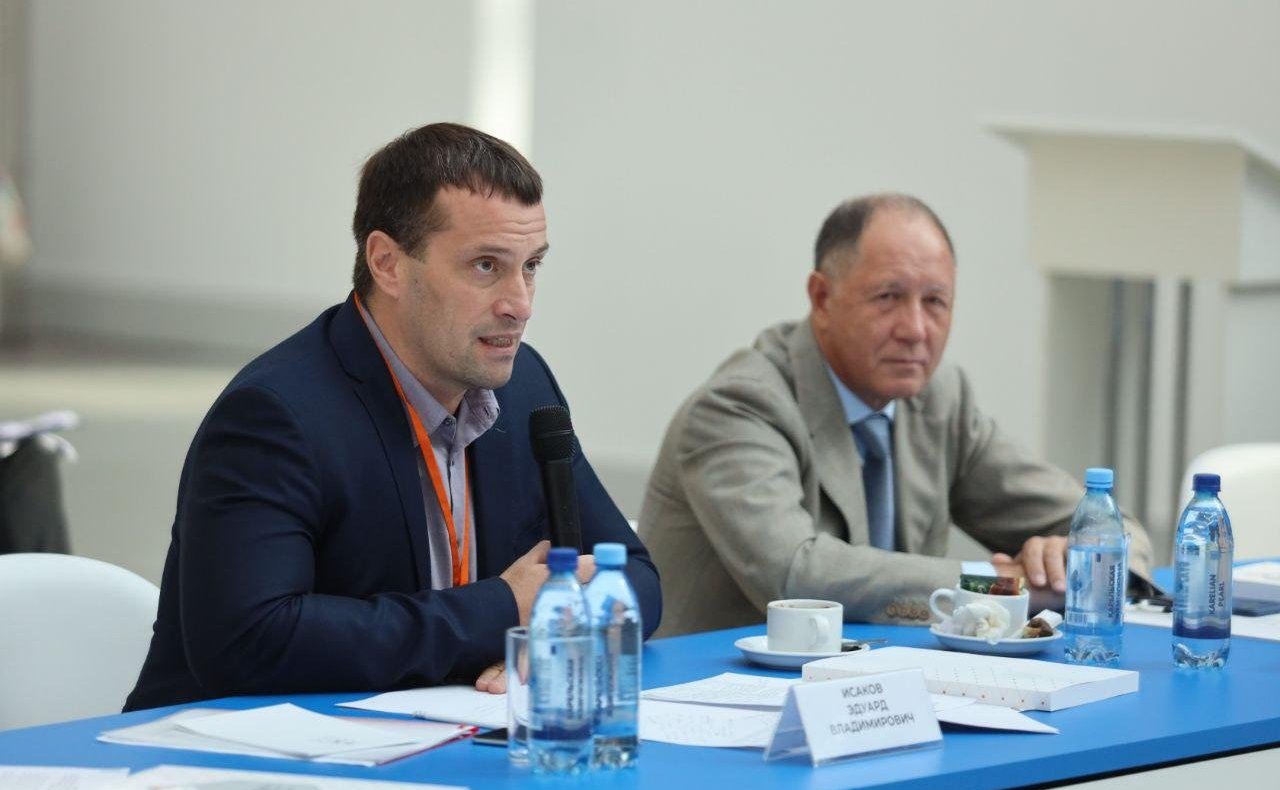 Эдуард Исаков и Виктор Абрамов