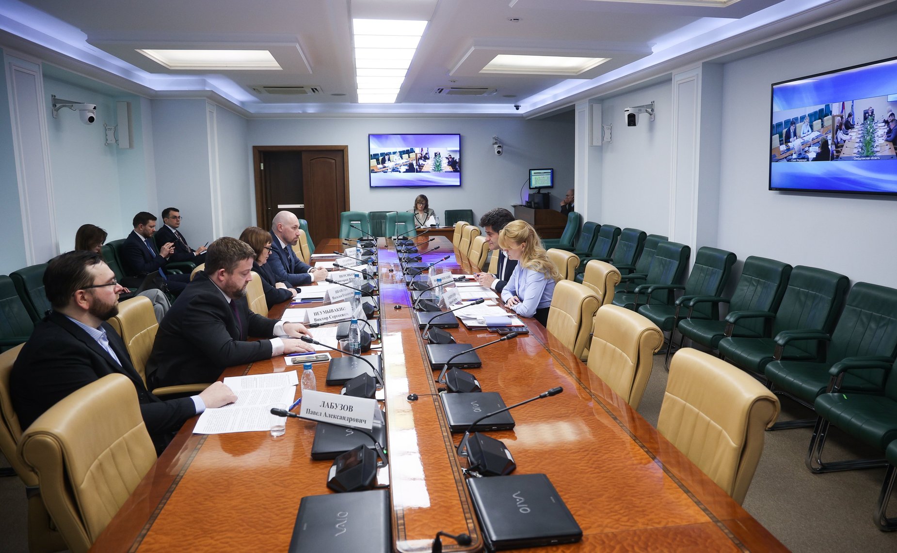 Совместное совещание комитетов СФ «Преодоление дефицита рабочих кадров, стимулирование предприятий к участию в финансировании подготовки специалистов»