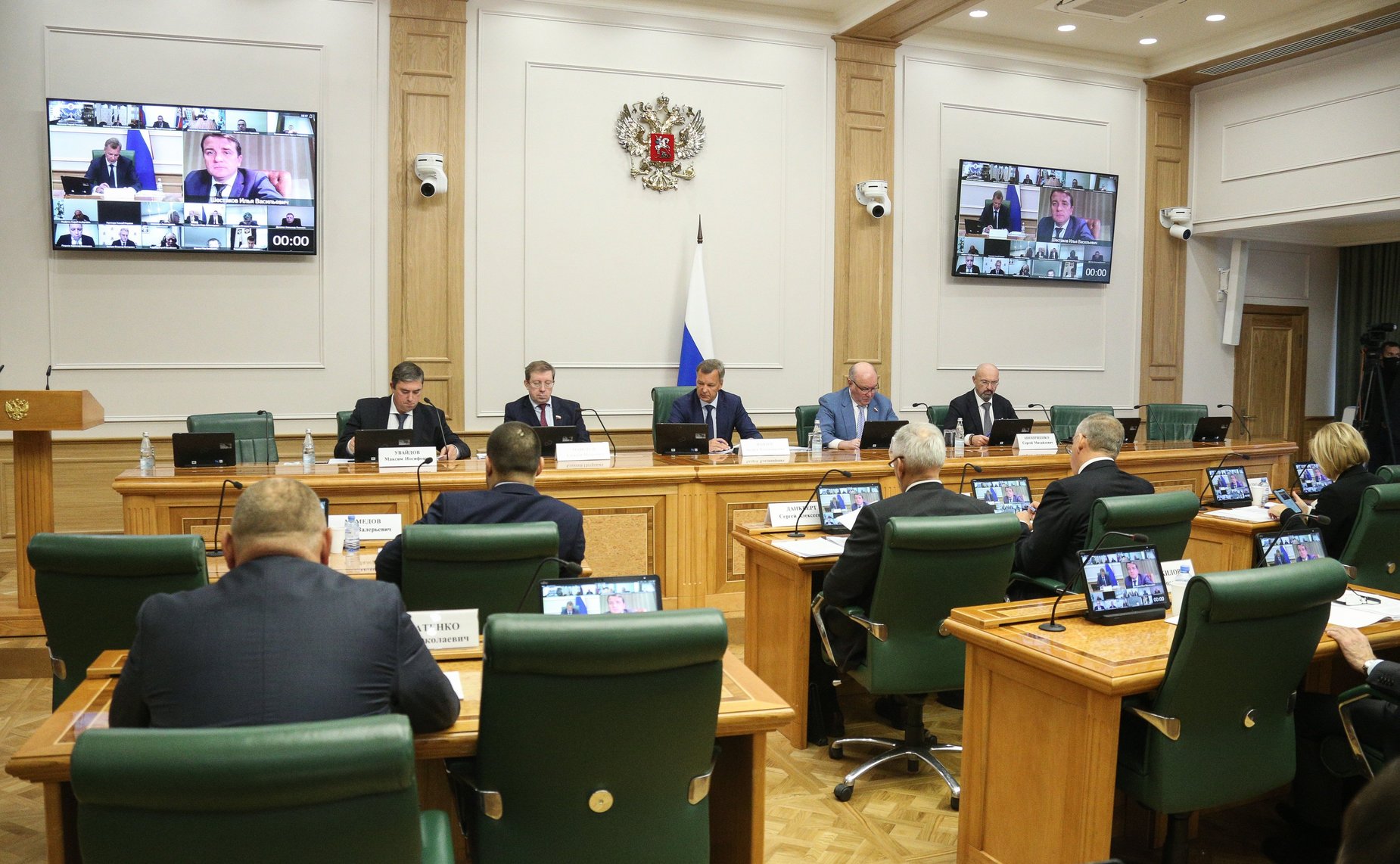 Заседание Совета по вопросам агропромышленного комплекса и природопользования при Совете Федерации на тему: «Вопросы законодательного обеспечения мер по предупреждению, сдерживанию и ликвидации ННН-промысла»