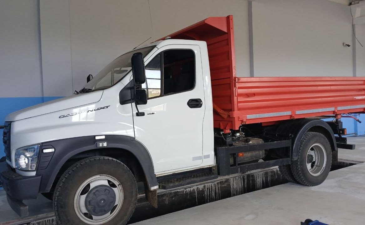 Баир Жамсуев проинспектировал ход строительства и реконструкции объектов инфраструктуры в Могойтуйском районе